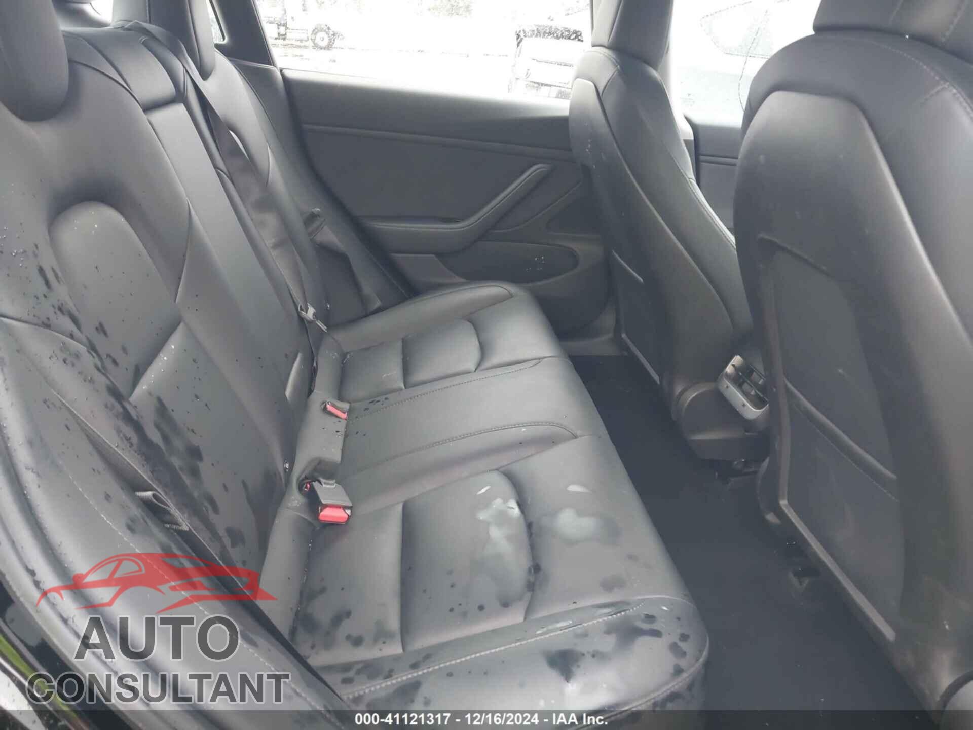 TESLA MODEL 3 2018 - 5YJ3E1EA2JF152077