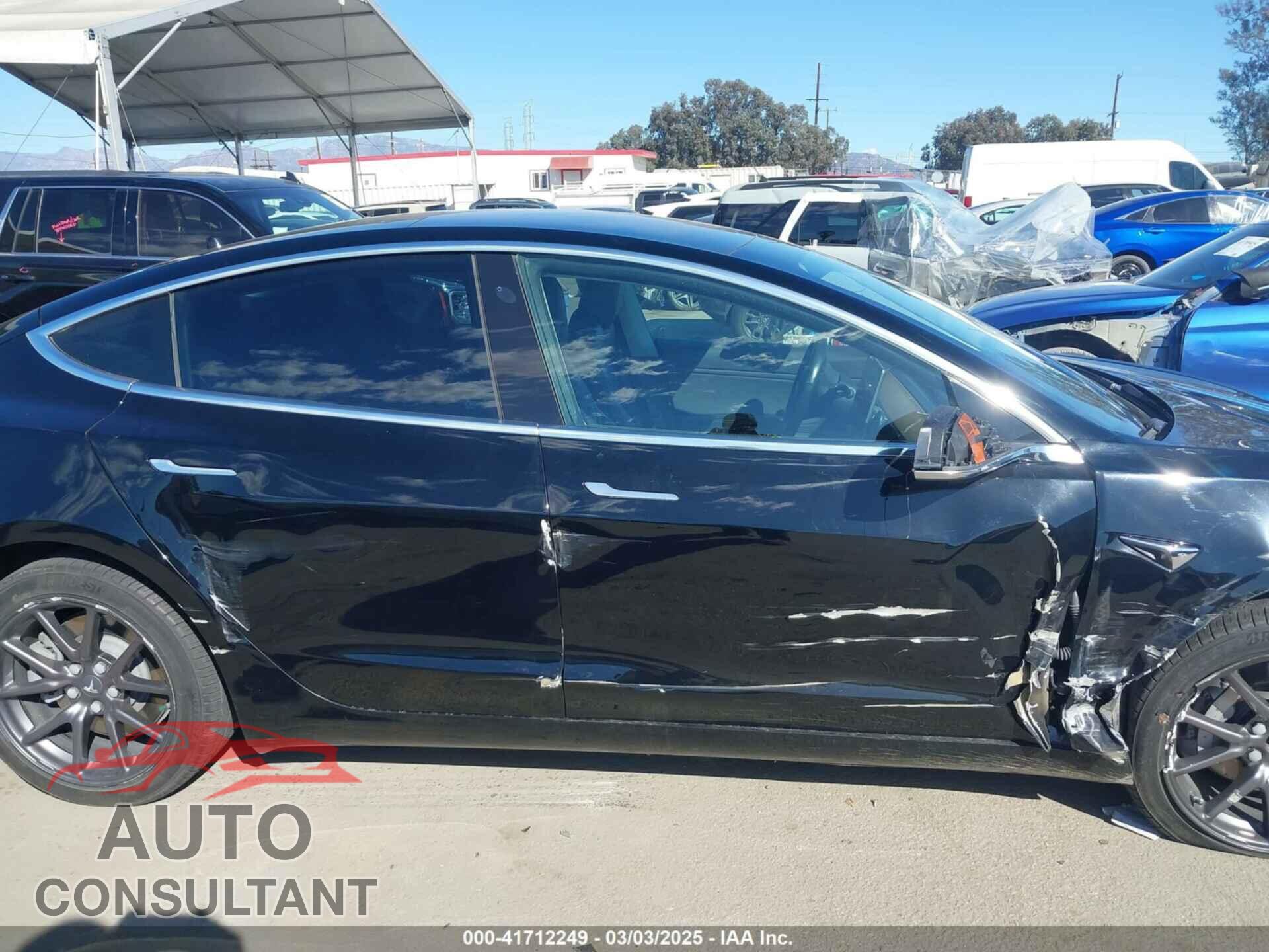 TESLA MODEL 3 2019 - 5YJ3E1EA2KF296696