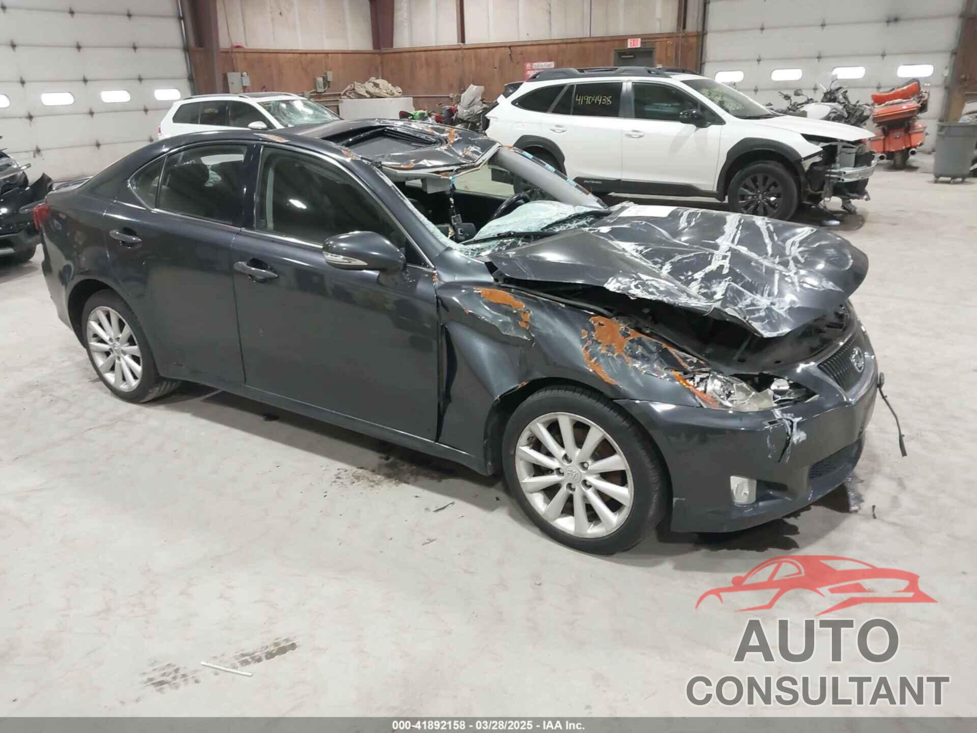 LEXUS IS 2009 - JTHCK262992031405