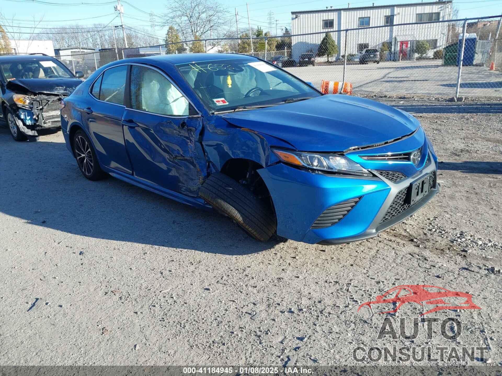 TOYOTA CAMRY 2020 - 4T1G11AK5LU374744