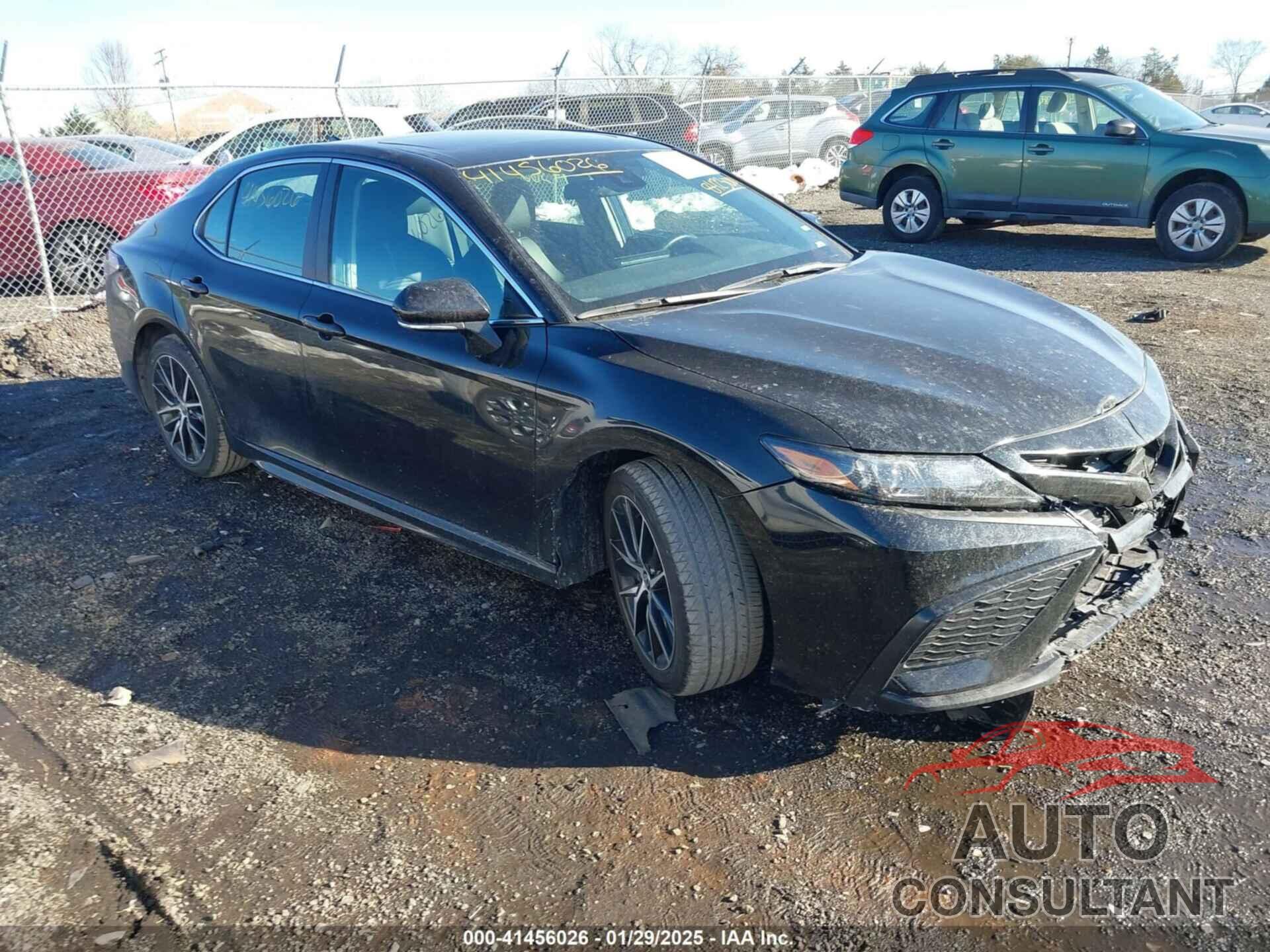 TOYOTA CAMRY 2024 - 4T1G11AK8RU842300