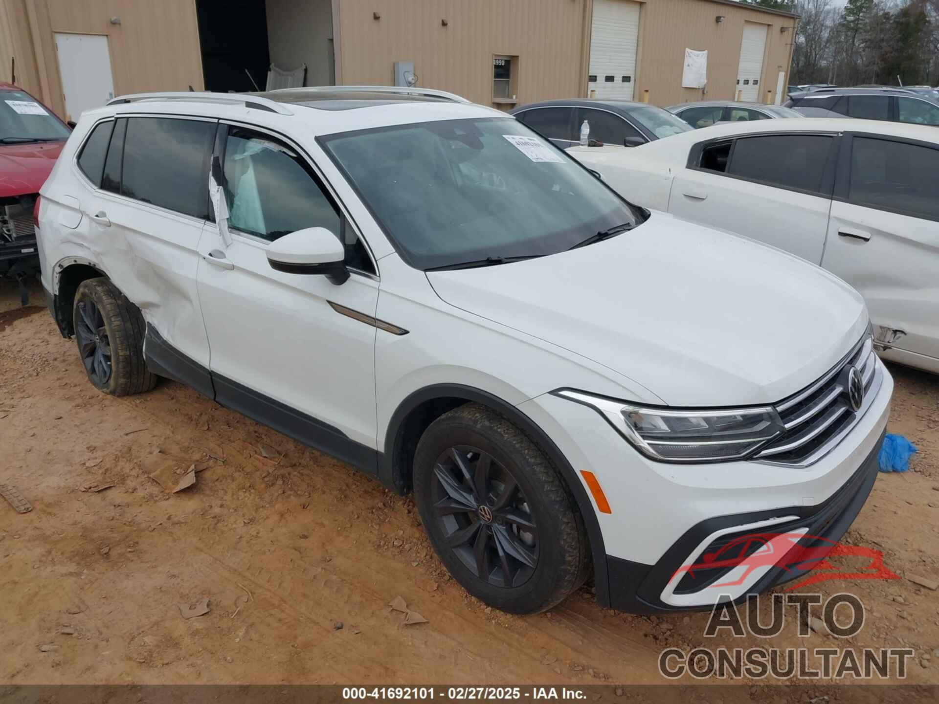 VOLKSWAGEN TIGUAN 2022 - 3VV3B7AX7NM035703