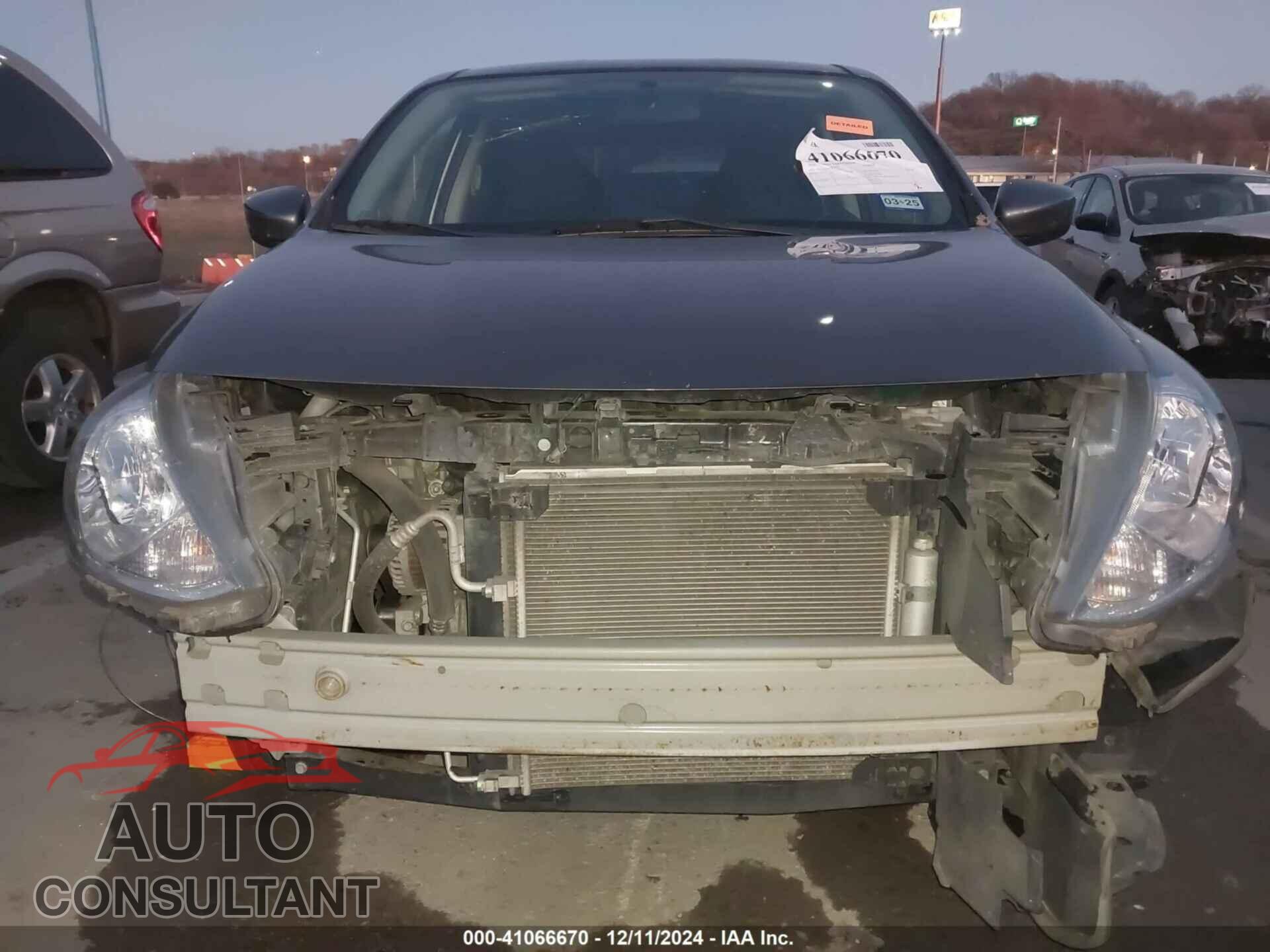 NISSAN VERSA 2019 - 3N1CN7AP3KL859935