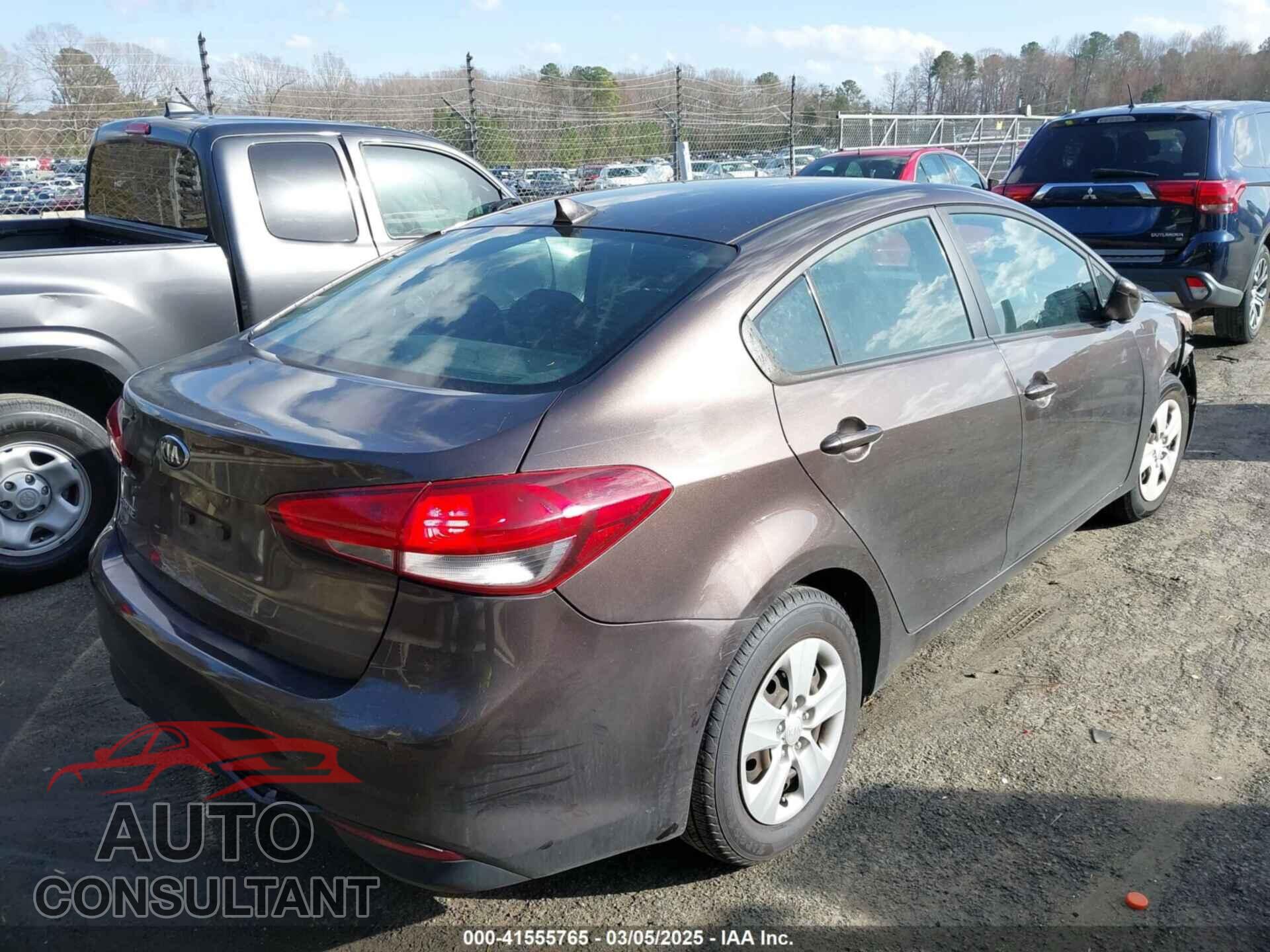 KIA FORTE 2017 - 3KPFK4A71HE017920