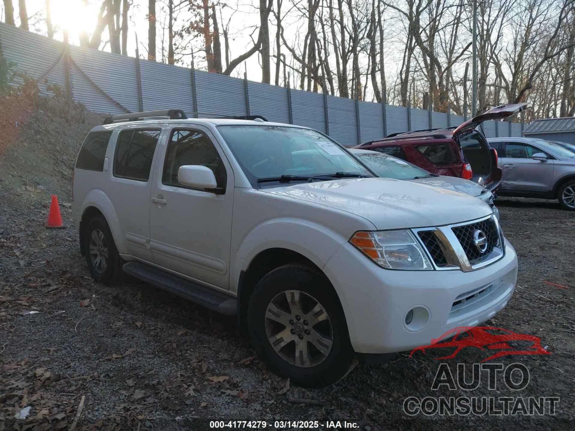 NISSAN PATHFINDER 2010 - 5N1AR1NB5AC604679