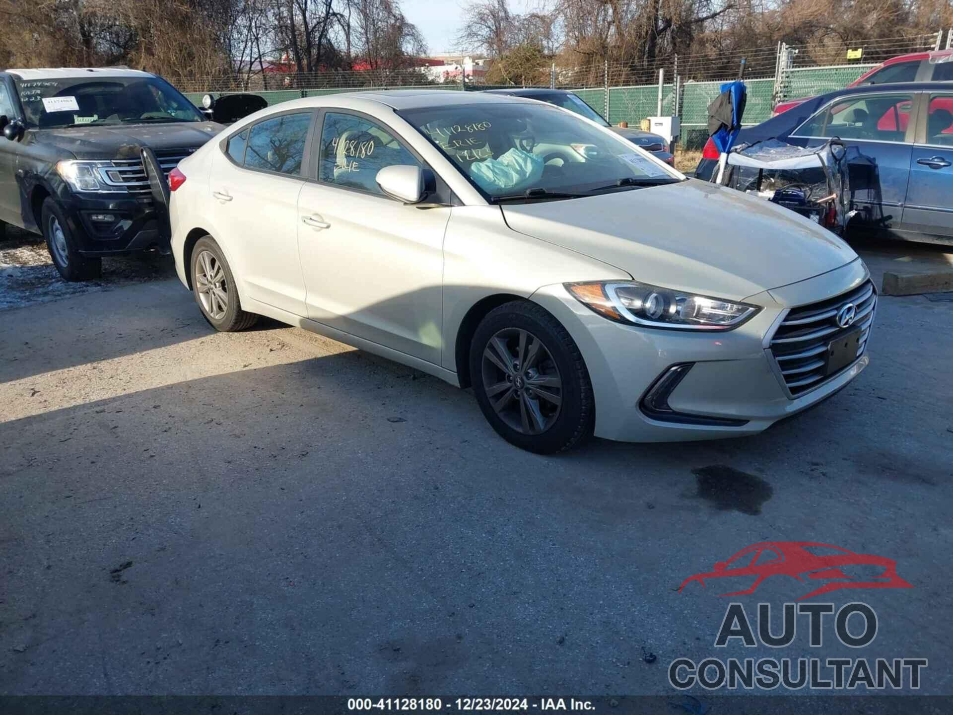 HYUNDAI ELANTRA 2017 - 5NPD84LF2HH197379