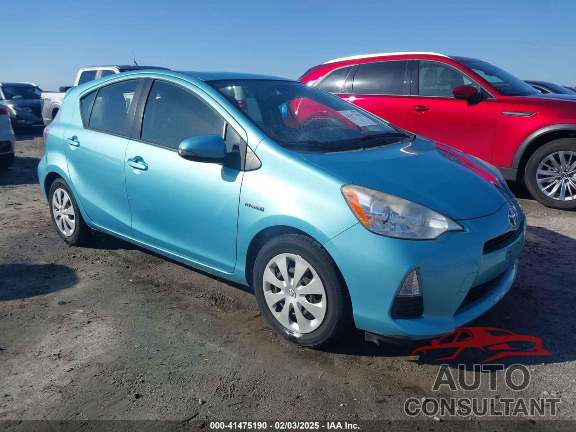 TOYOTA PRIUS C 2013 - JTDKDTB31D1032851