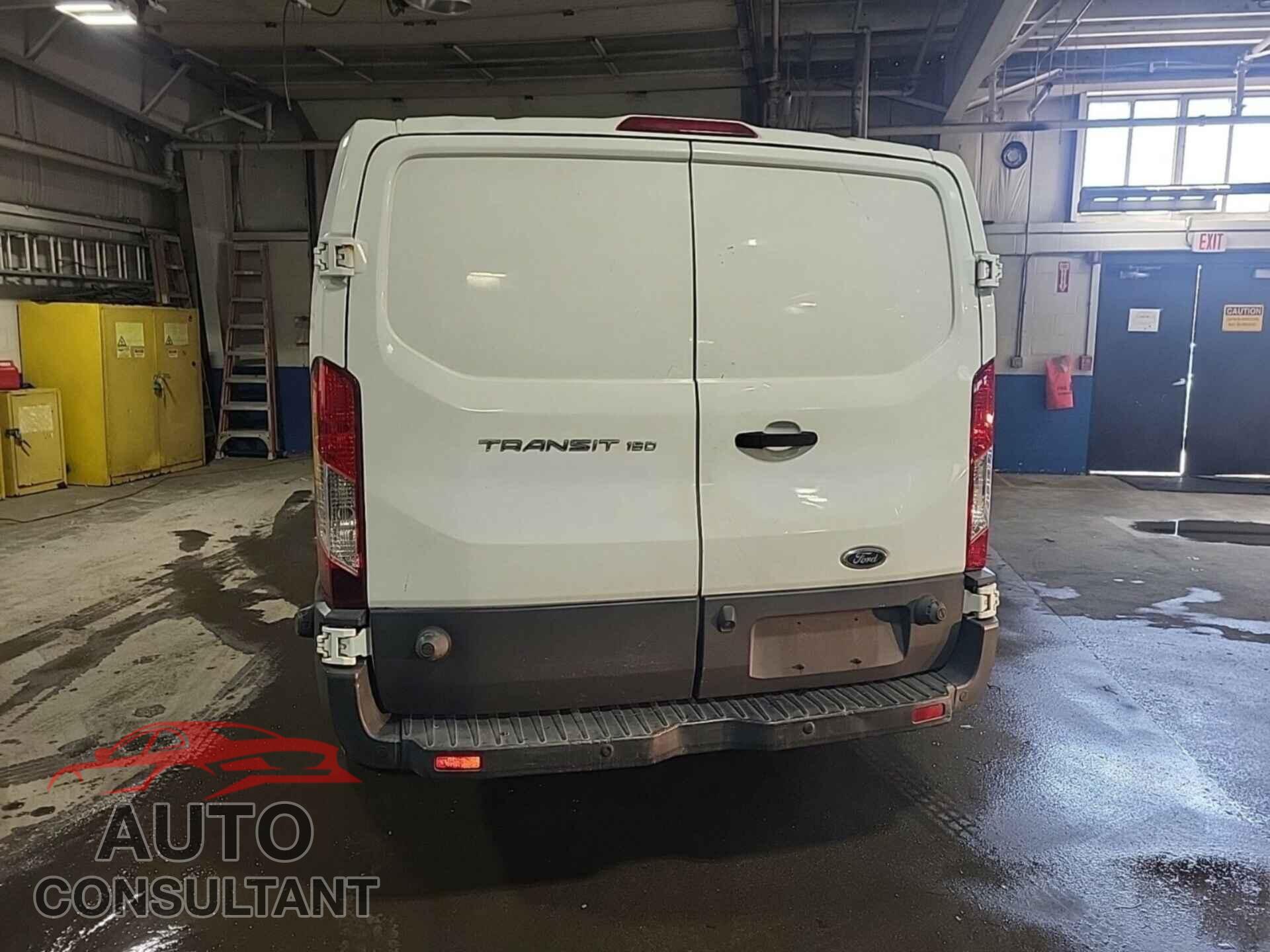 FORD TRANSIT 2015 - 1FTNE2YM2FKB32295