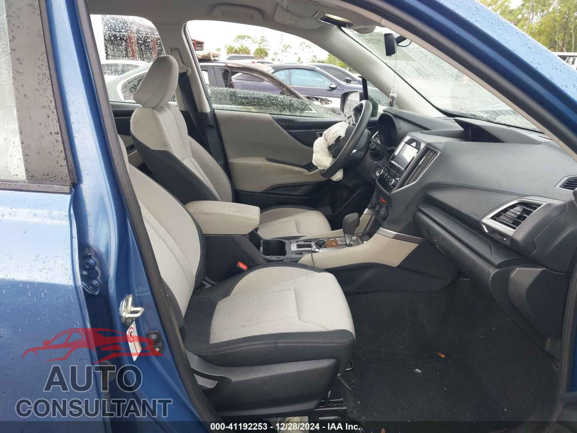 SUBARU FORESTER 2019 - JF2SKACC9KH574648
