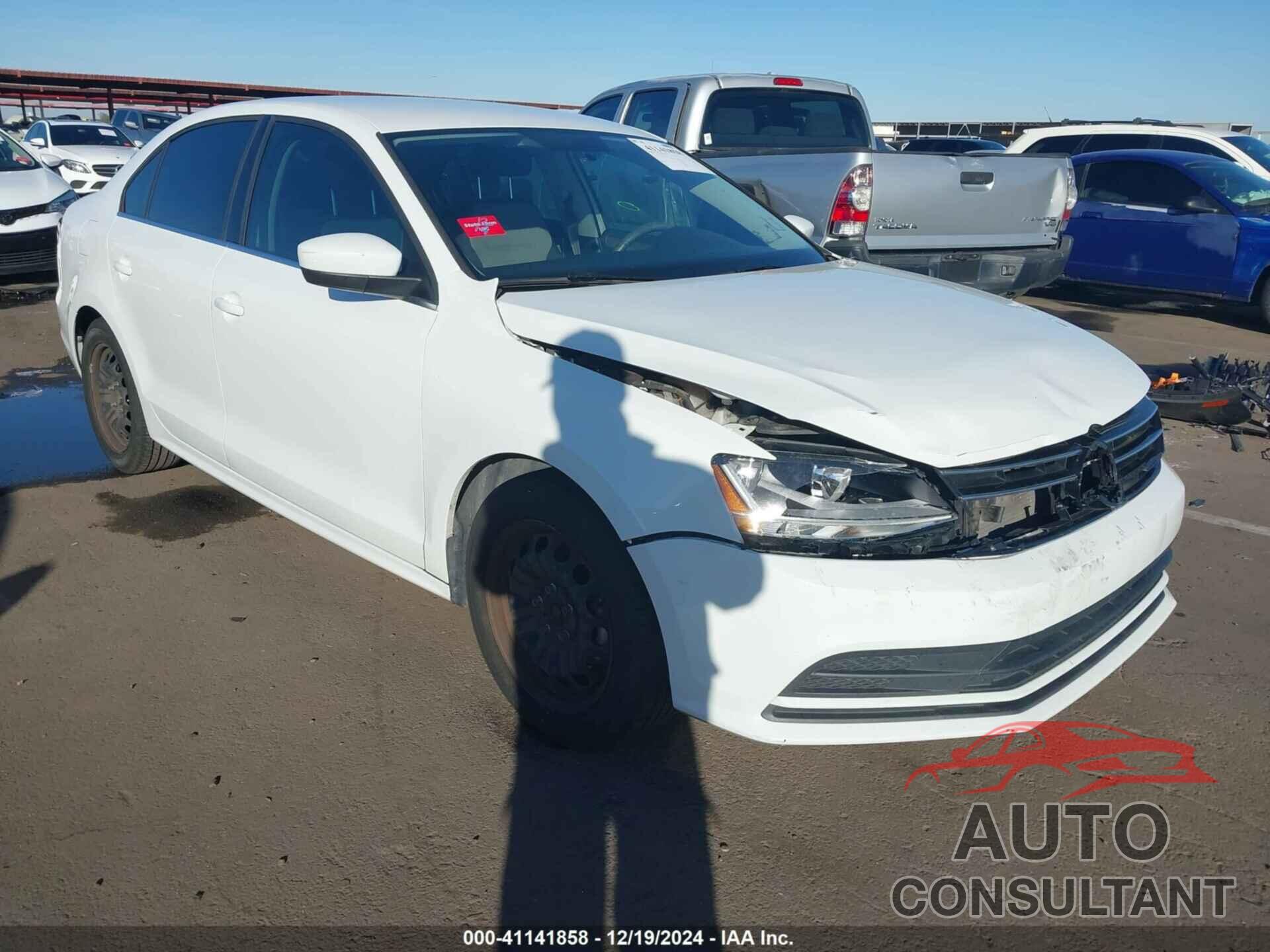 VOLKSWAGEN JETTA 2017 - 3VW2B7AJXHM216561