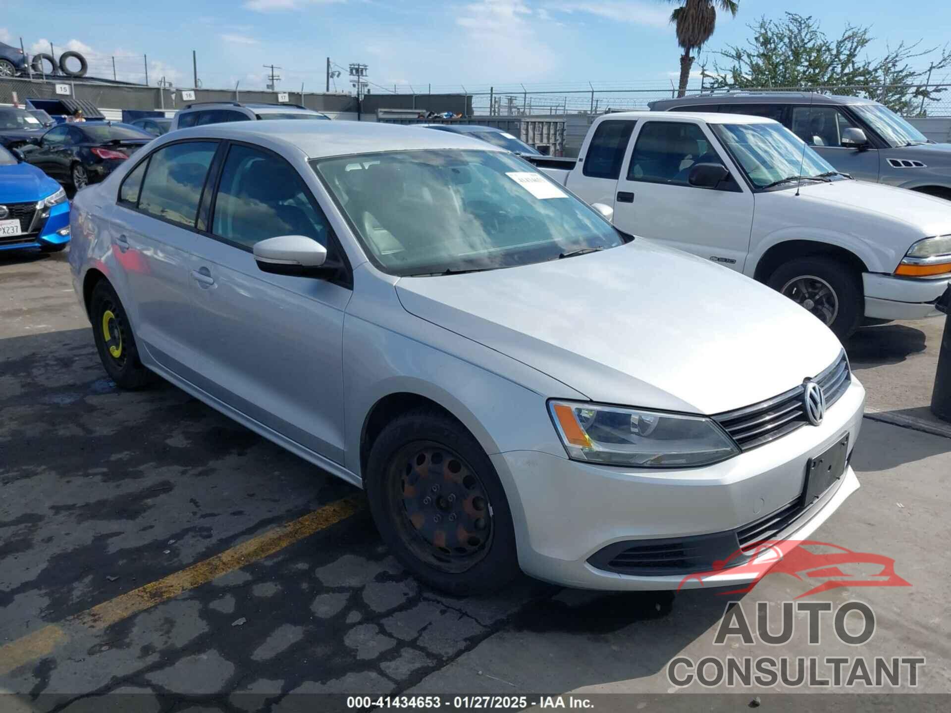 VOLKSWAGEN JETTA 2014 - 3VWD17AJXEM362482