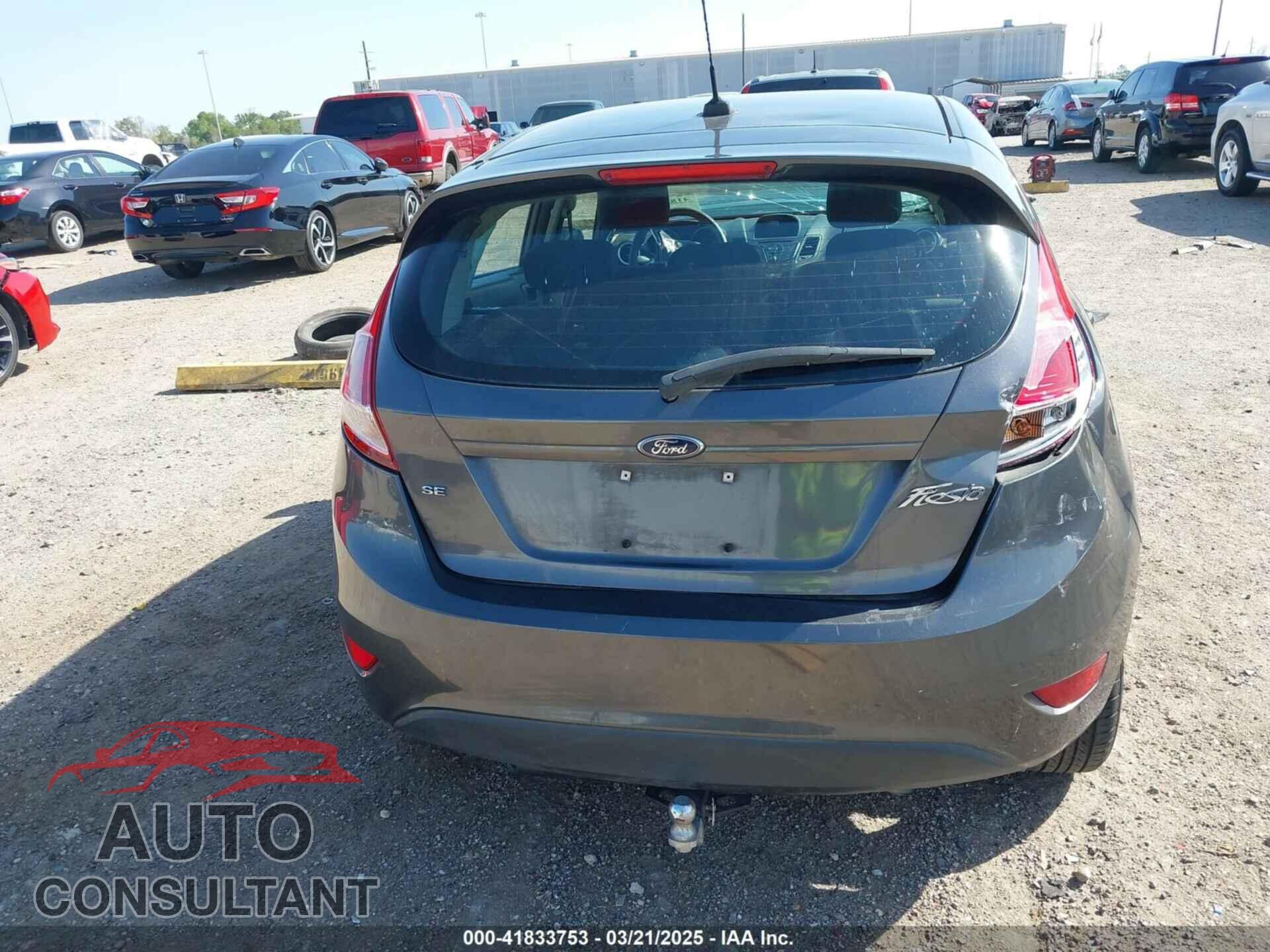 FORD FIESTA 2017 - 3FADP4EJ5HM131932