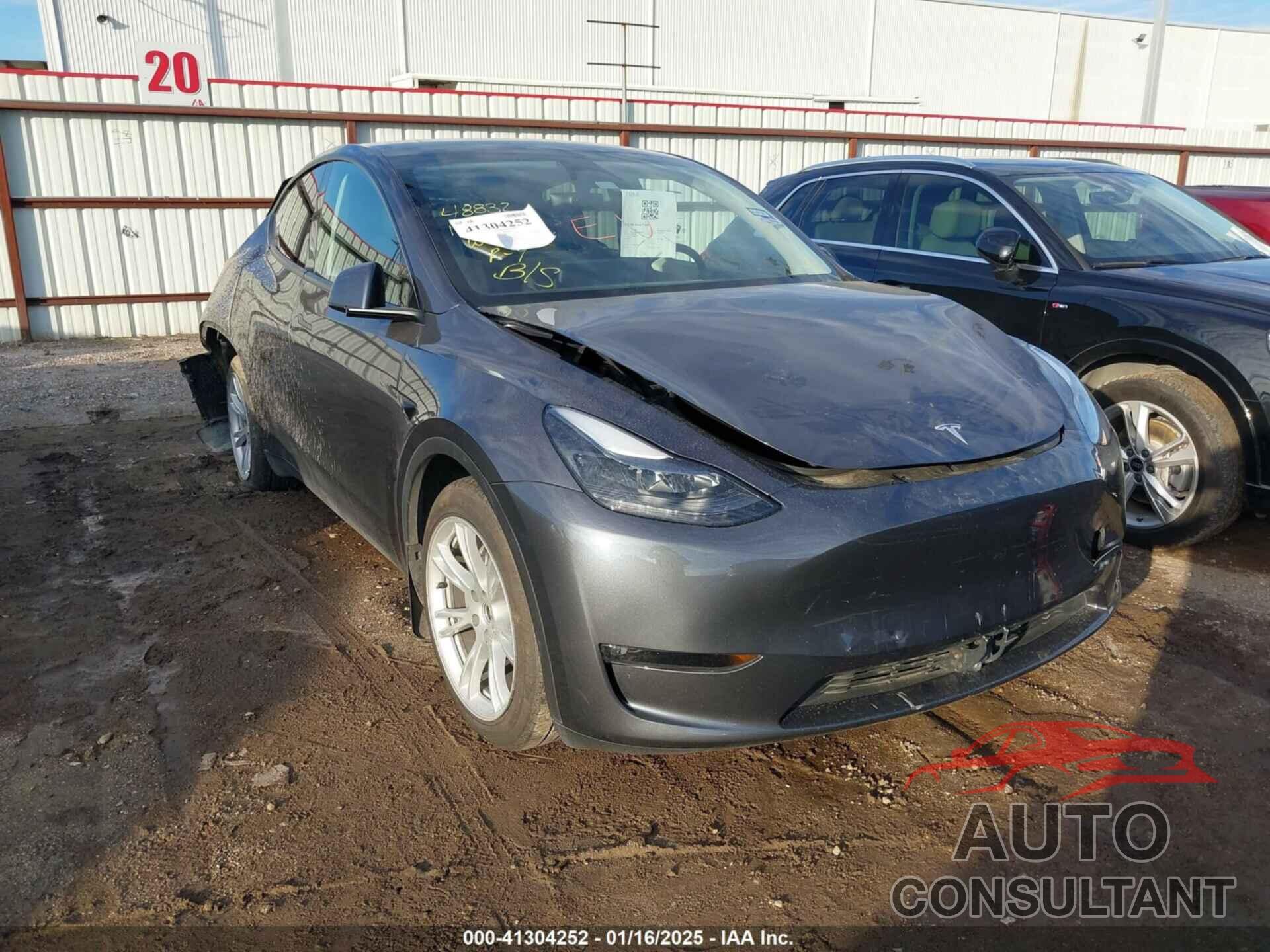 TESLA MODEL Y 2023 - 7SAYGAEE5PF895329