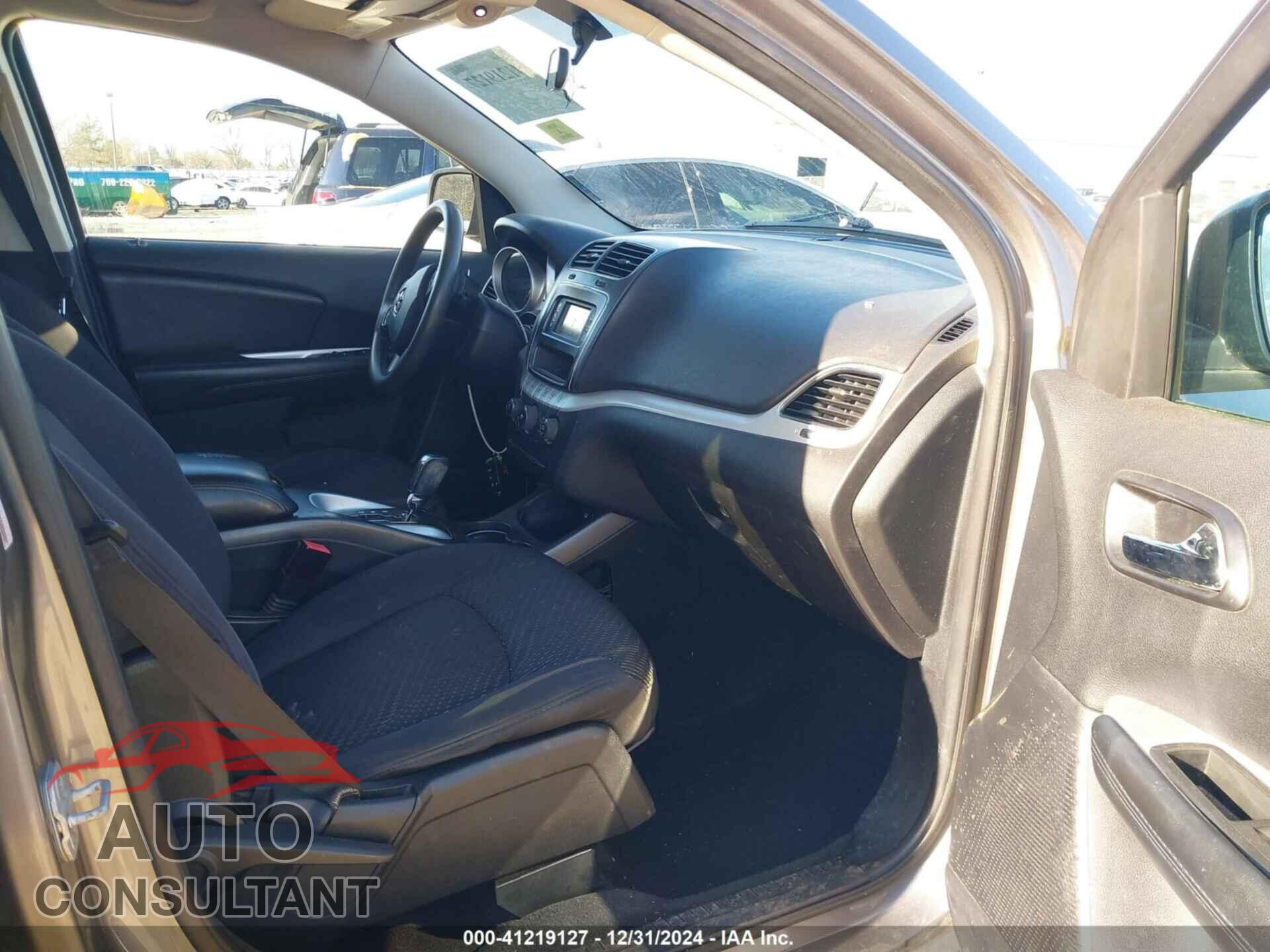 DODGE JOURNEY 2012 - 3C4PDCBB1CT368620