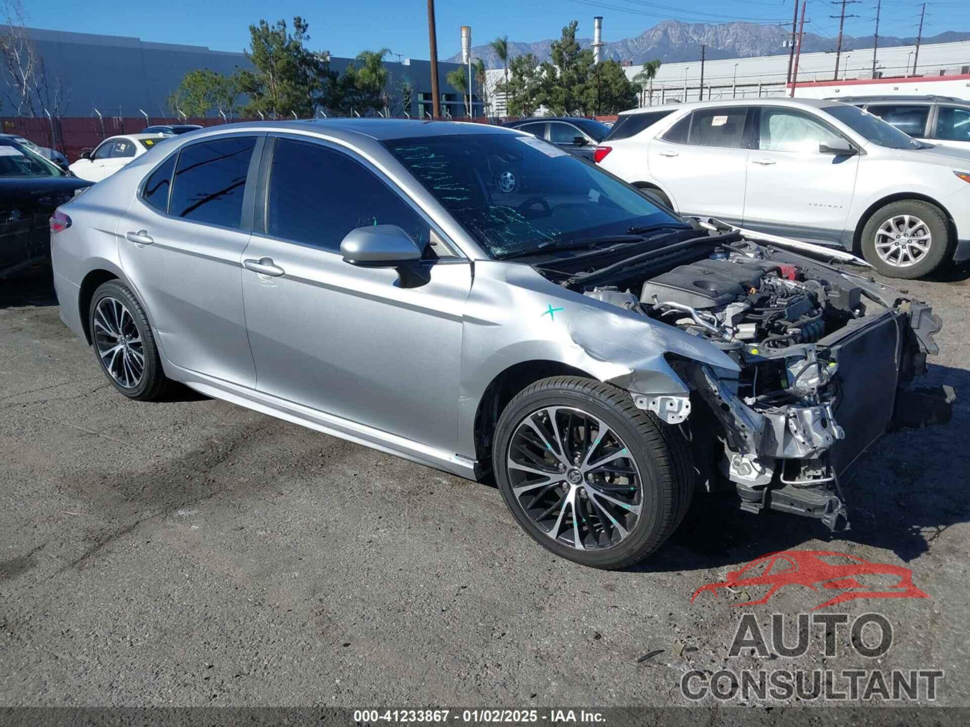 TOYOTA CAMRY 2019 - 4T1B11HK1KU686235