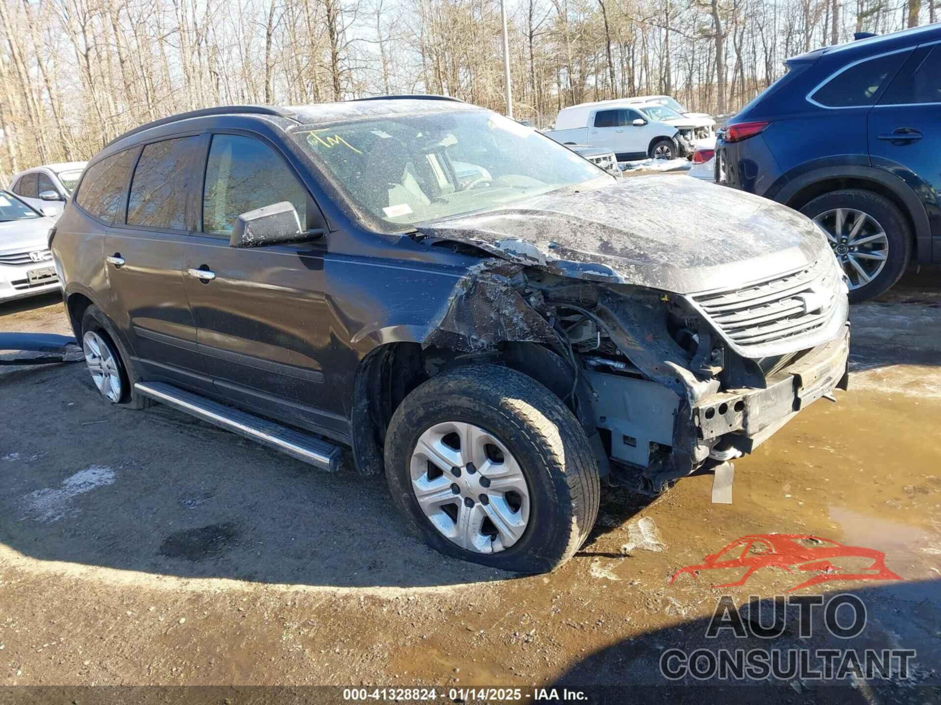 CHEVROLET TRAVERSE 2017 - 1GNKRFED8HJ145863