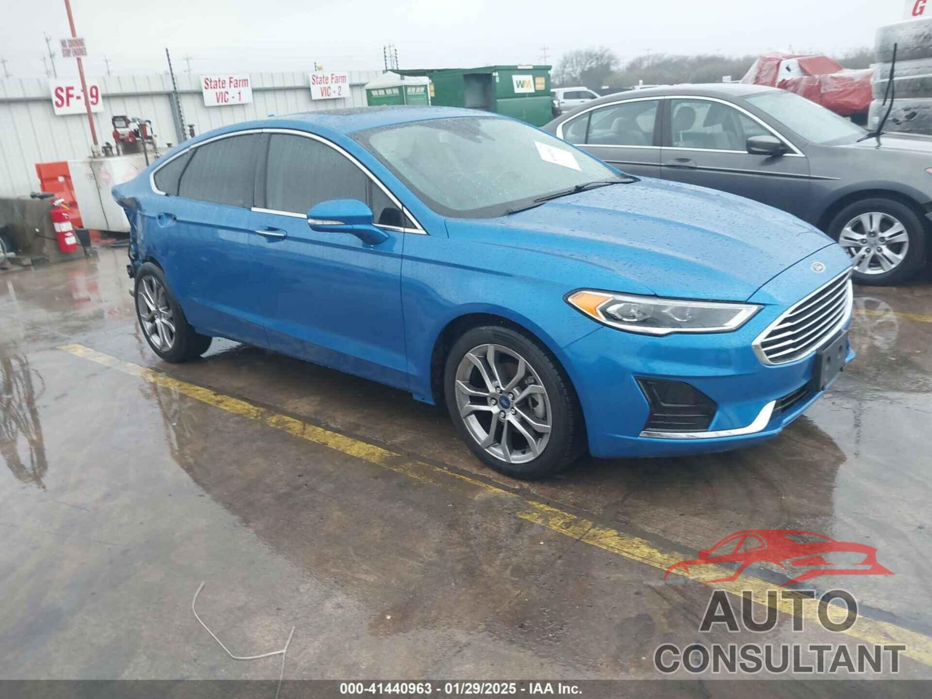 FORD FUSION 2019 - 3FA6P0CD3KR113566