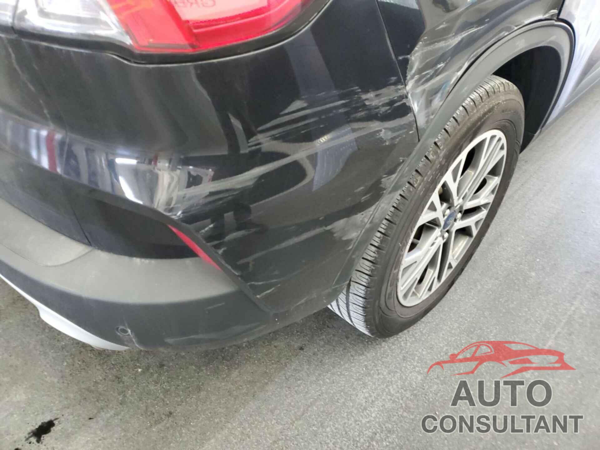 FORD ESCAPE 2022 - 1FMCU0H66NUB21993