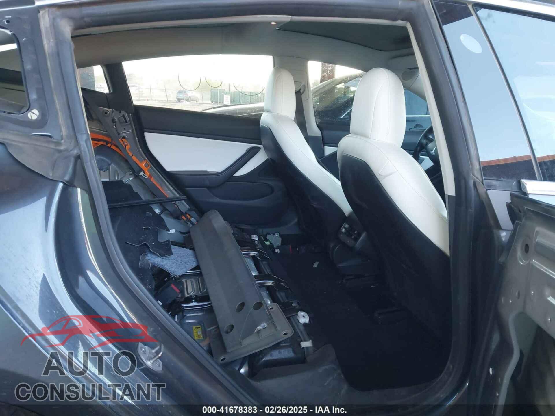 TESLA MODEL 3 2018 - 5YJ3E1EA3JF169132