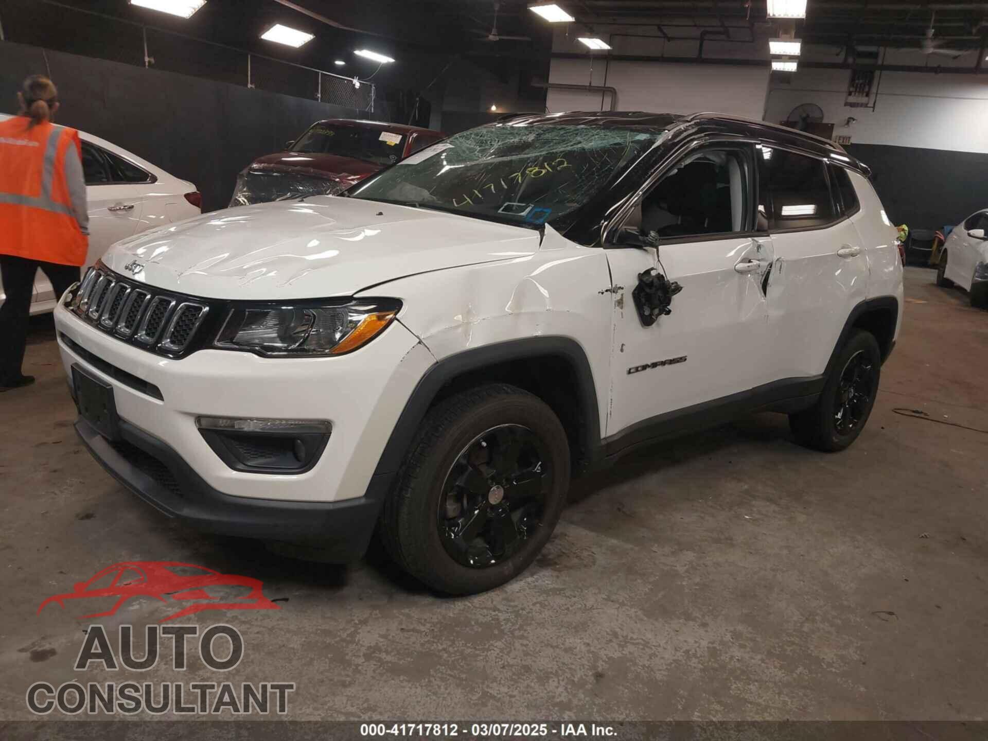 JEEP COMPASS 2019 - 3C4NJDBB0KT599593