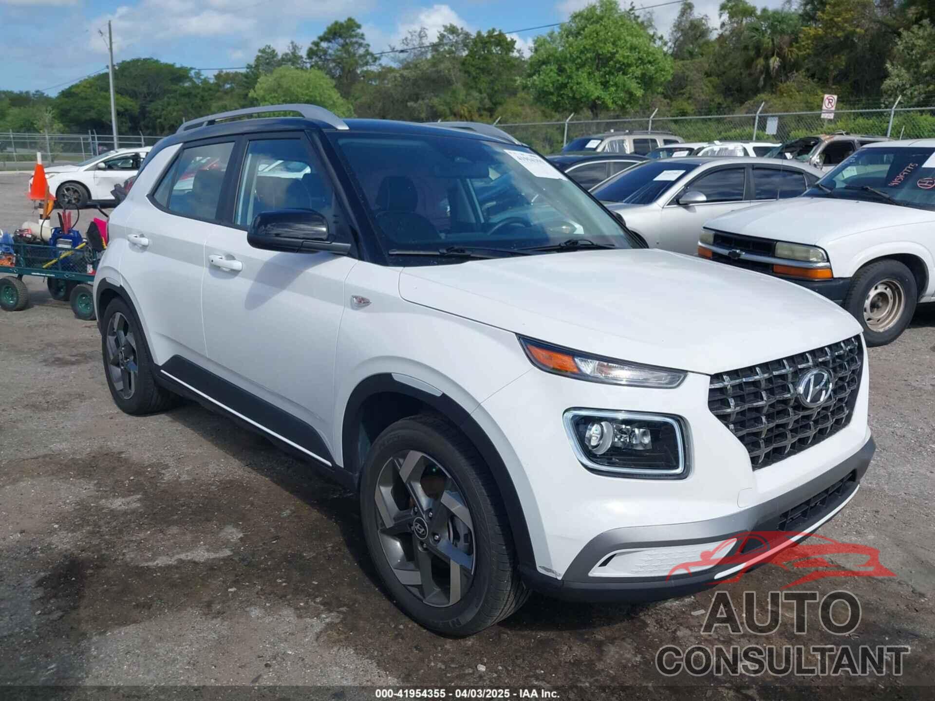 HYUNDAI VENUE 2023 - KMHRC8A33PU234766