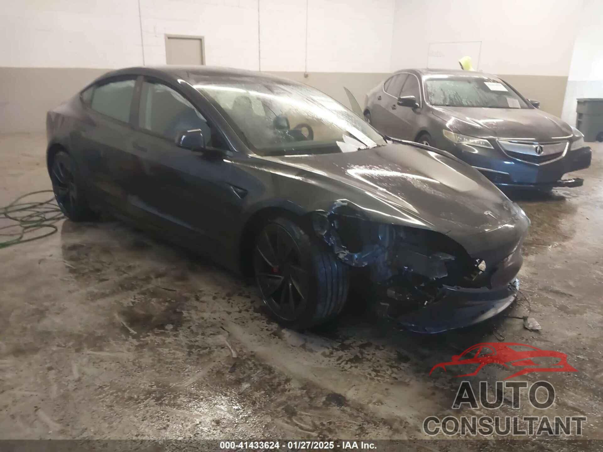 TESLA MODEL 3 2024 - 5YJ3E1ET0RF881062