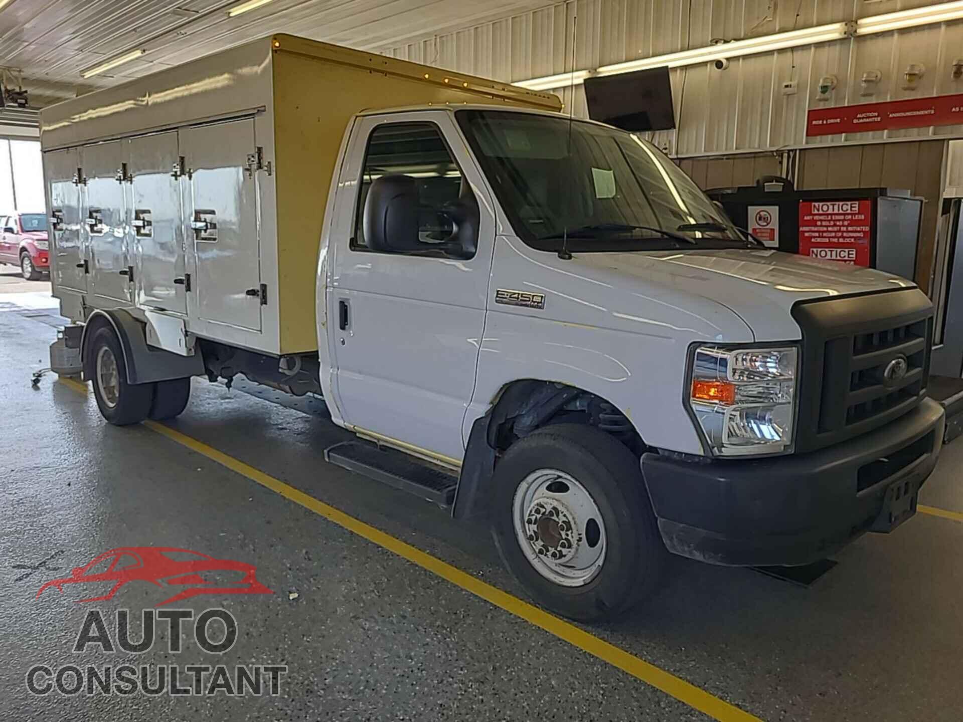 FORD ECONOLINE 2017 - 1FDXE4FS6HDC69605