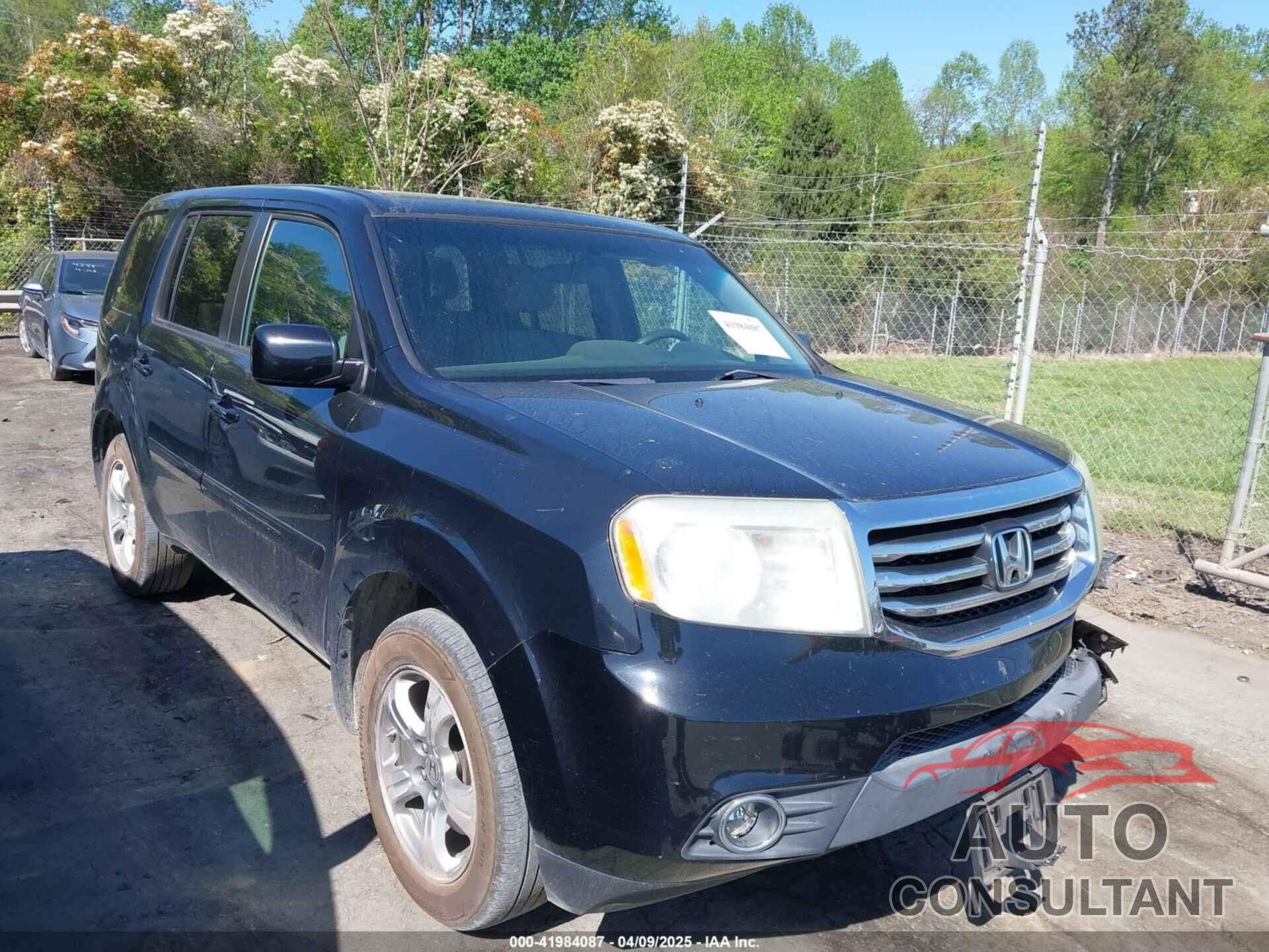 HONDA PILOT 2014 - 5FNYF4H45EB039577