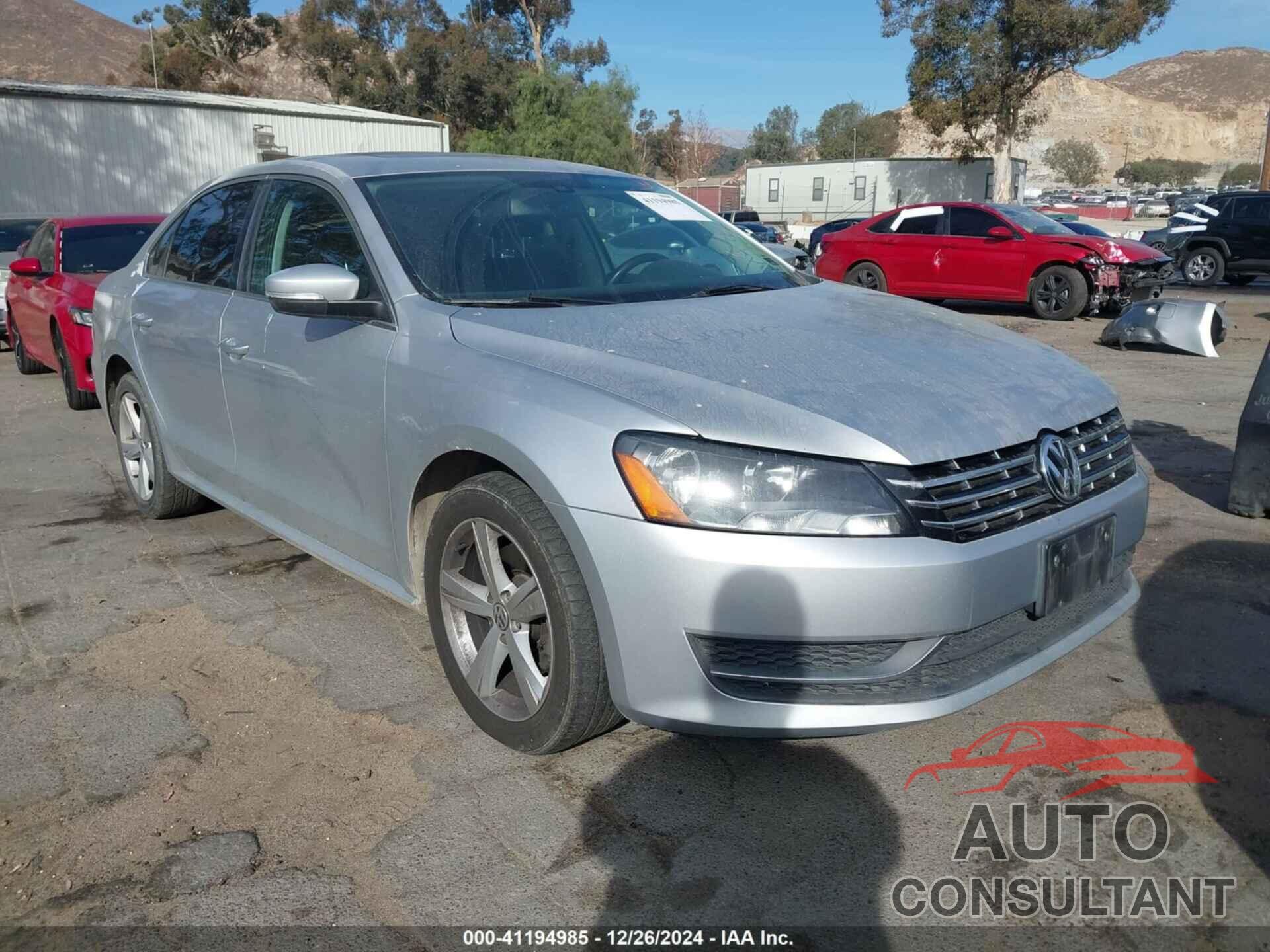 VOLKSWAGEN PASSAT 2013 - 1VWBN7A32DC070502