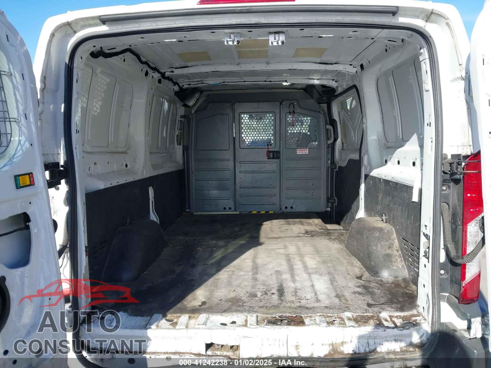 FORD TRANSIT 2016 - 1FTYR1YM3GKA01650