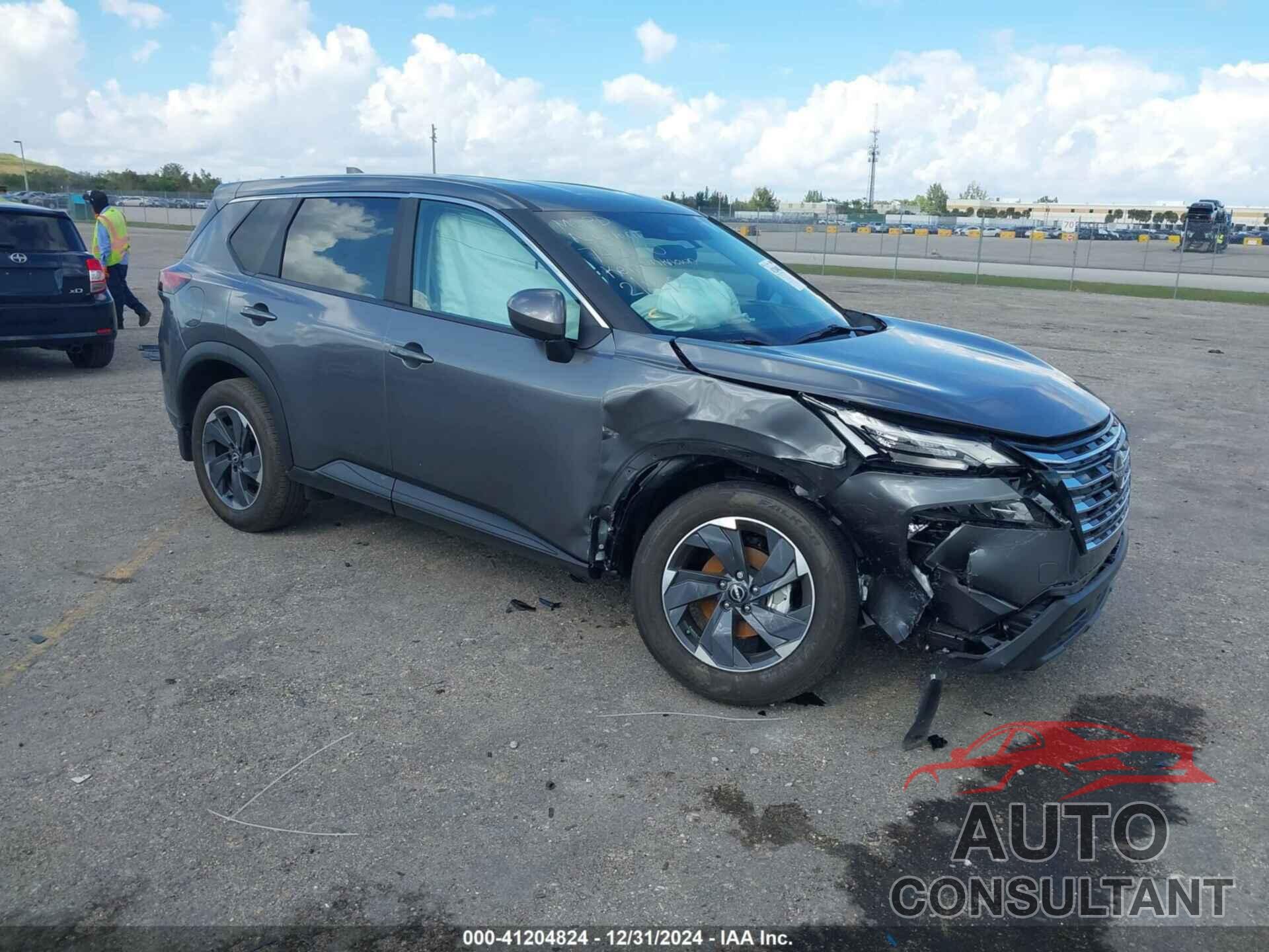 NISSAN ROGUE 2024 - 5N1BT3BA0RC742610