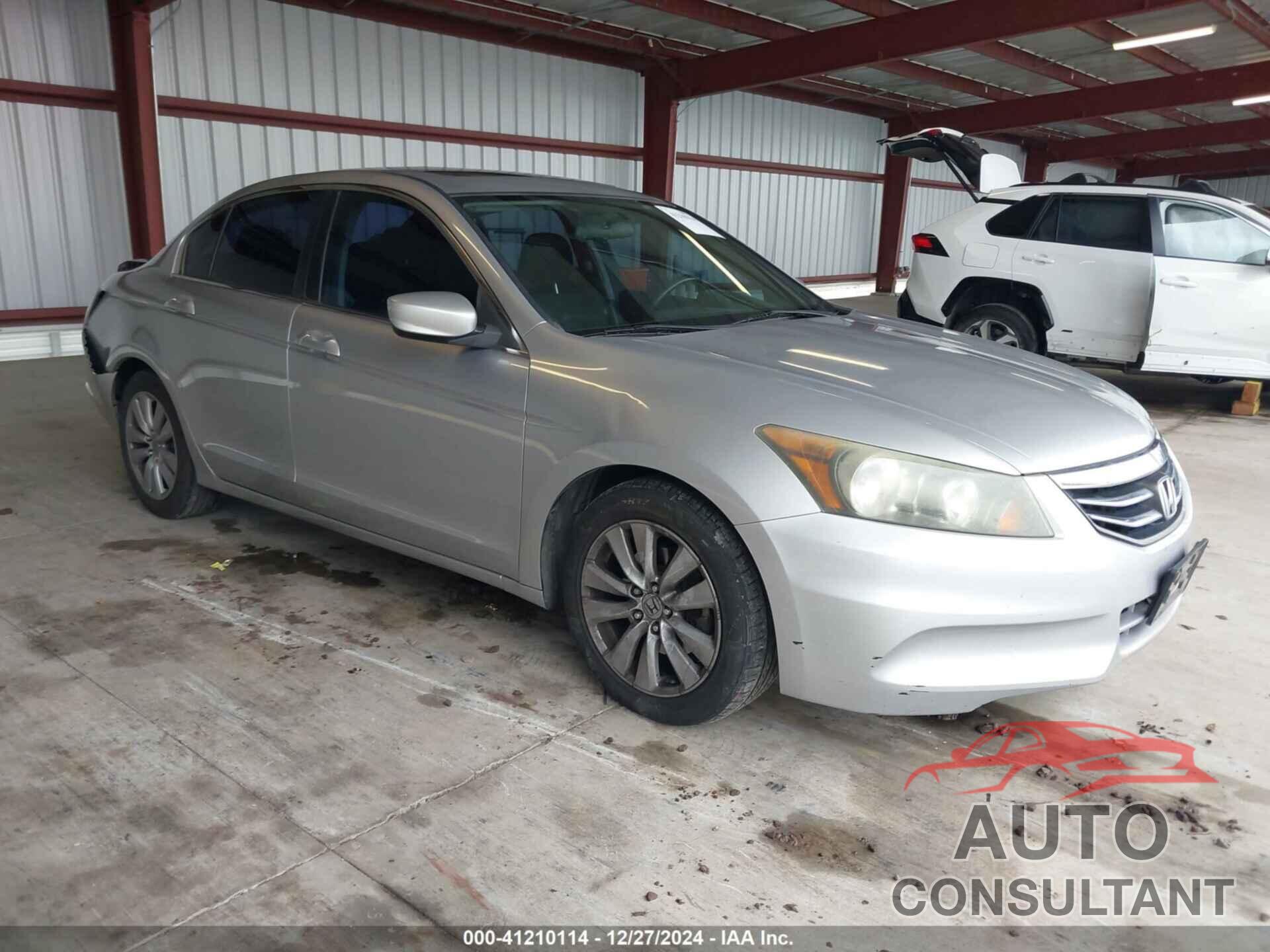 HONDA ACCORD 2011 - 1HGCP2F78BA001517