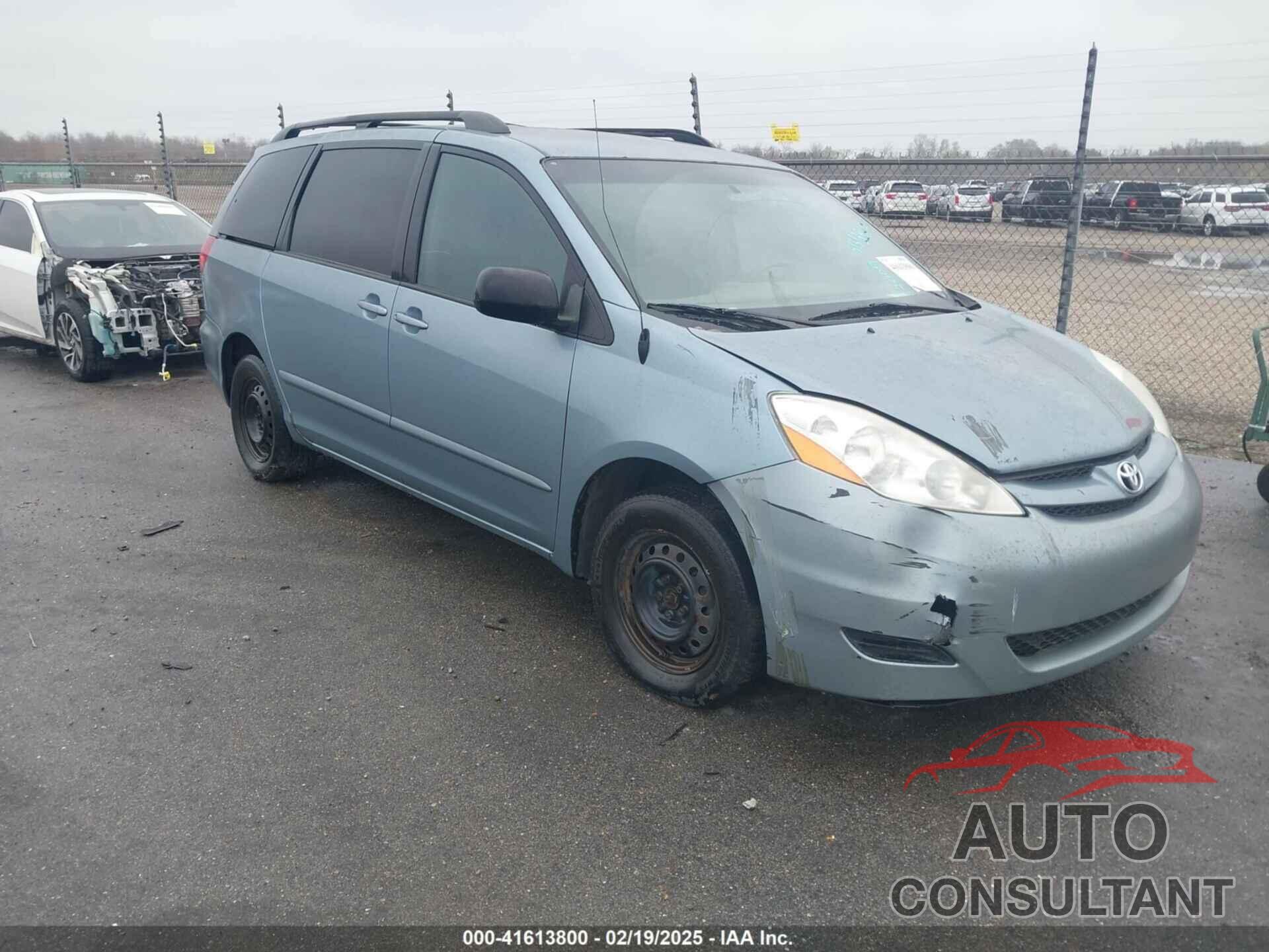 TOYOTA SIENNA 2009 - 5TDZK23C79S269450