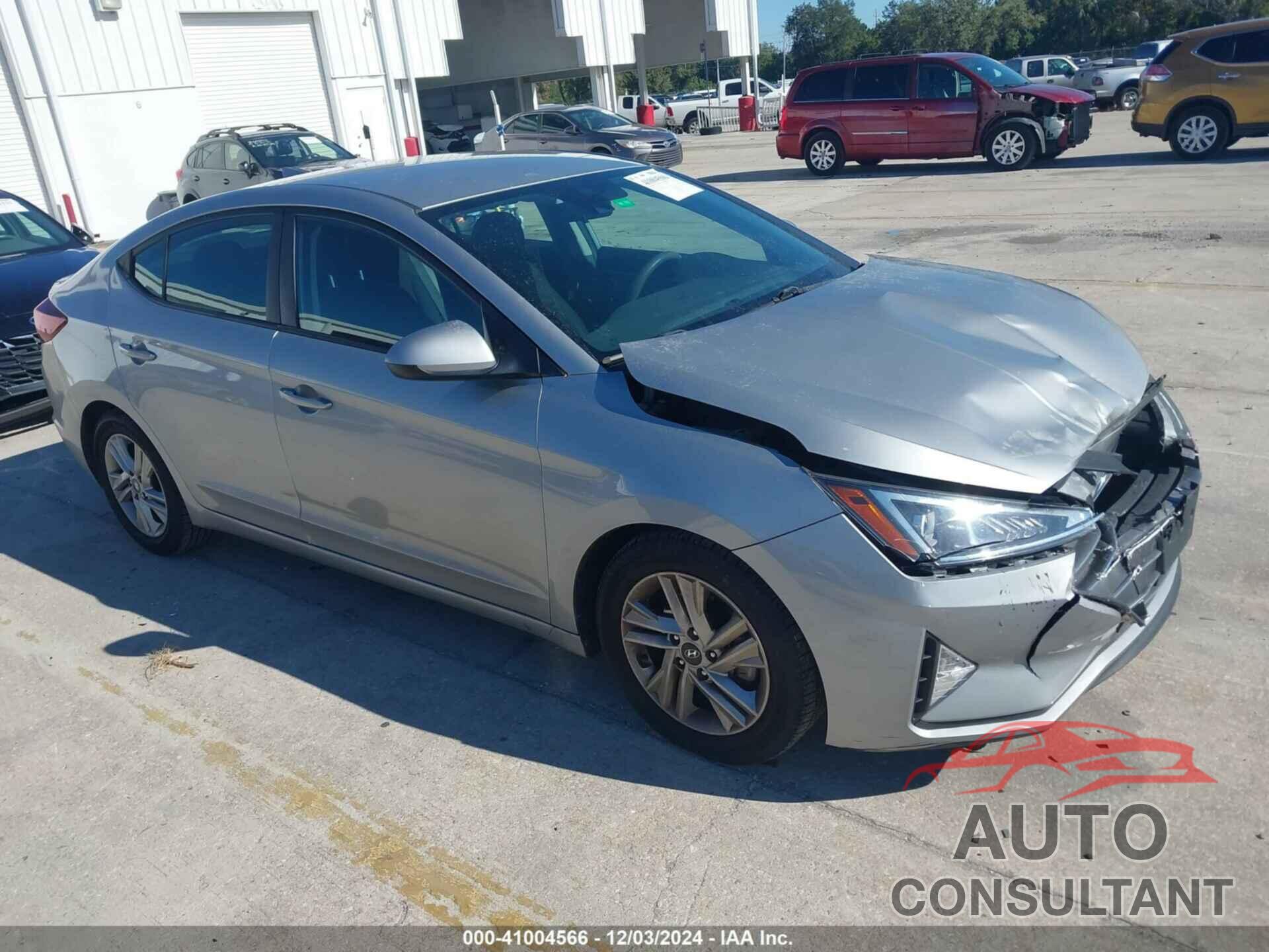 HYUNDAI ELANTRA 2020 - 5NPD84LF9LH568711