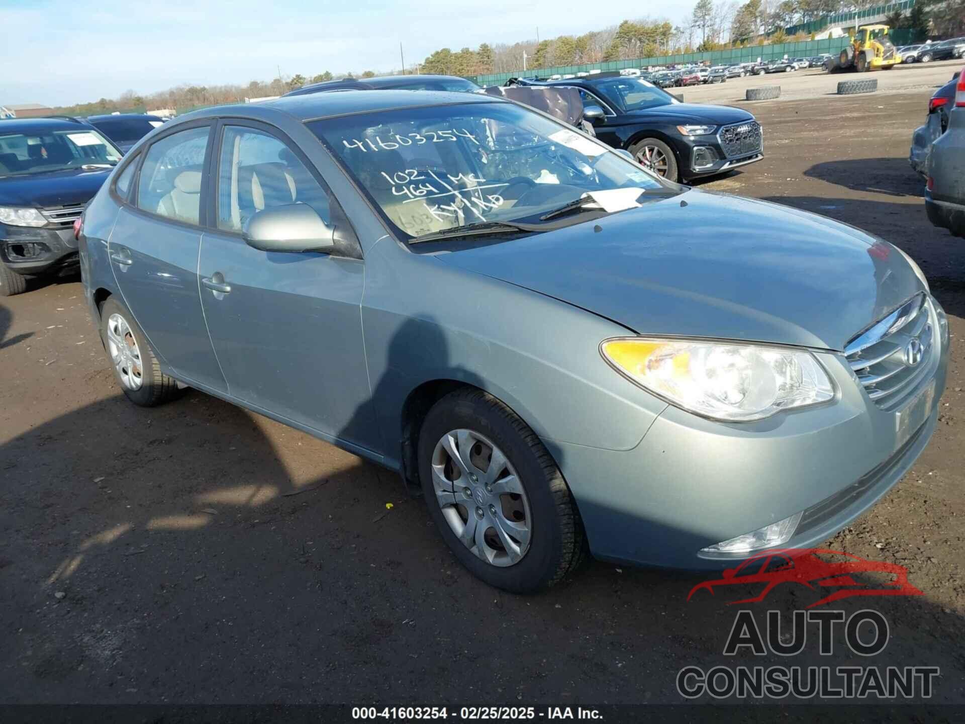 HYUNDAI ELANTRA 2010 - KMHDU4AD0AU862056