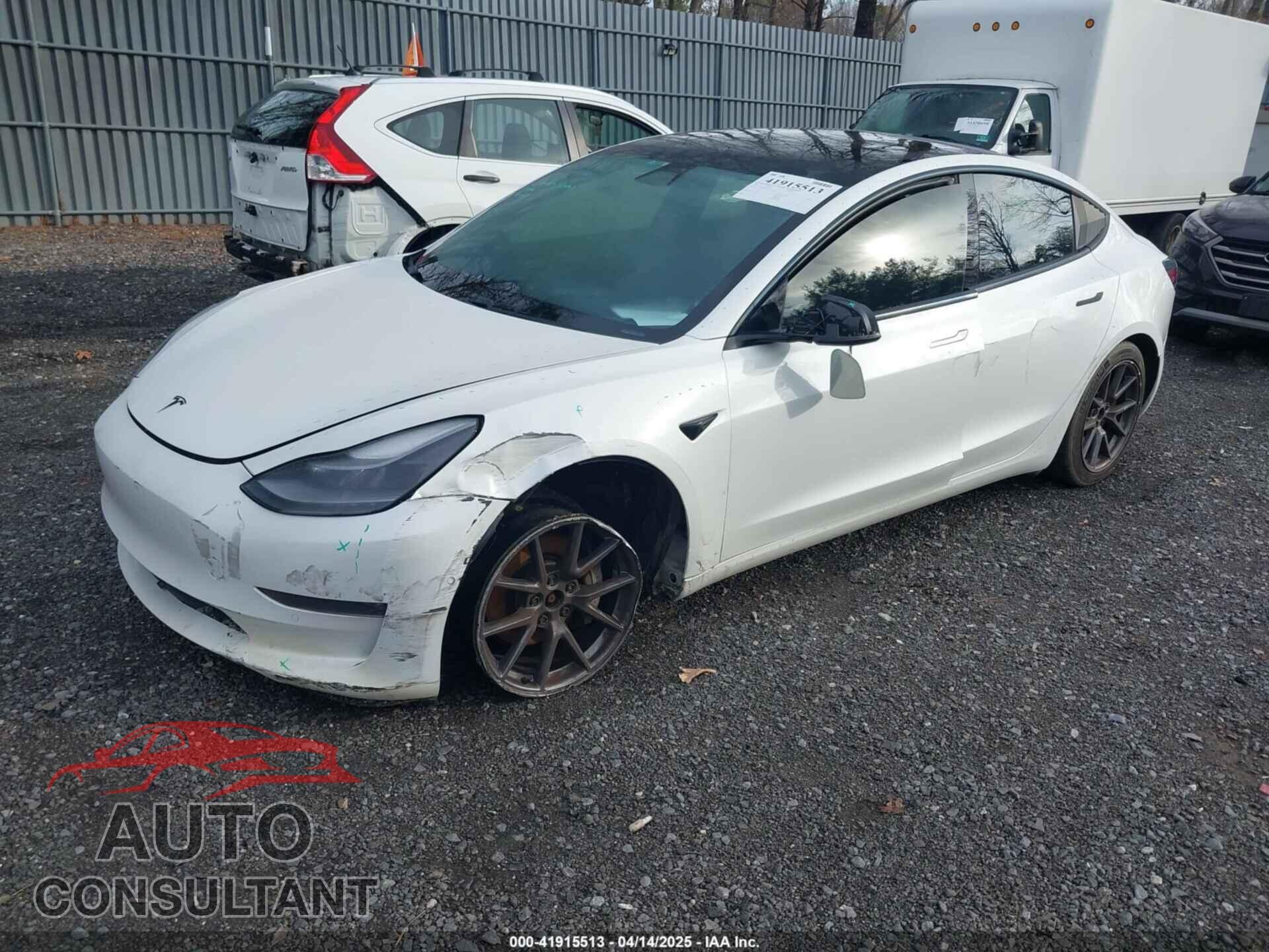 TESLA MODEL 3 2021 - 5YJ3E1EB8MF974007