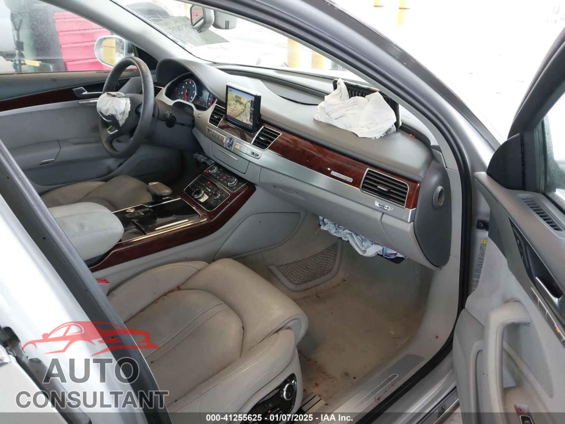 AUDI A8 2013 - WAUA2AFD5DN017770