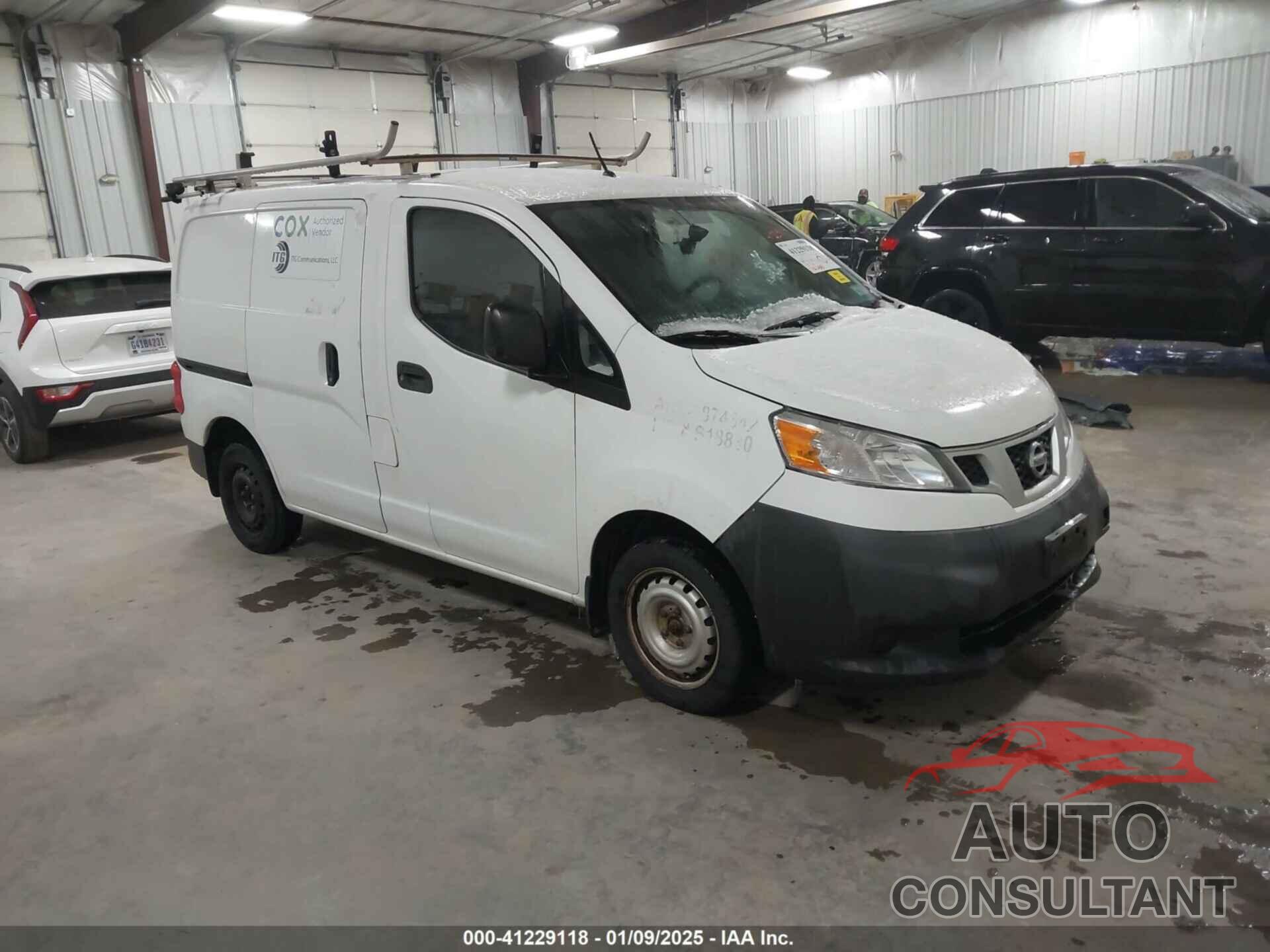 NISSAN NV200 2017 - 3N6CM0KN3HK711378