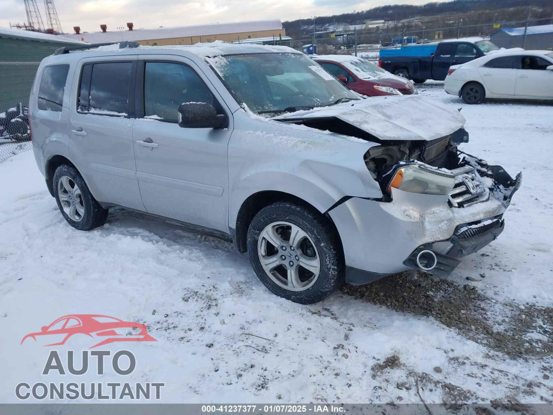 HONDA PILOT 2013 - 5FNYF4H57DB038440