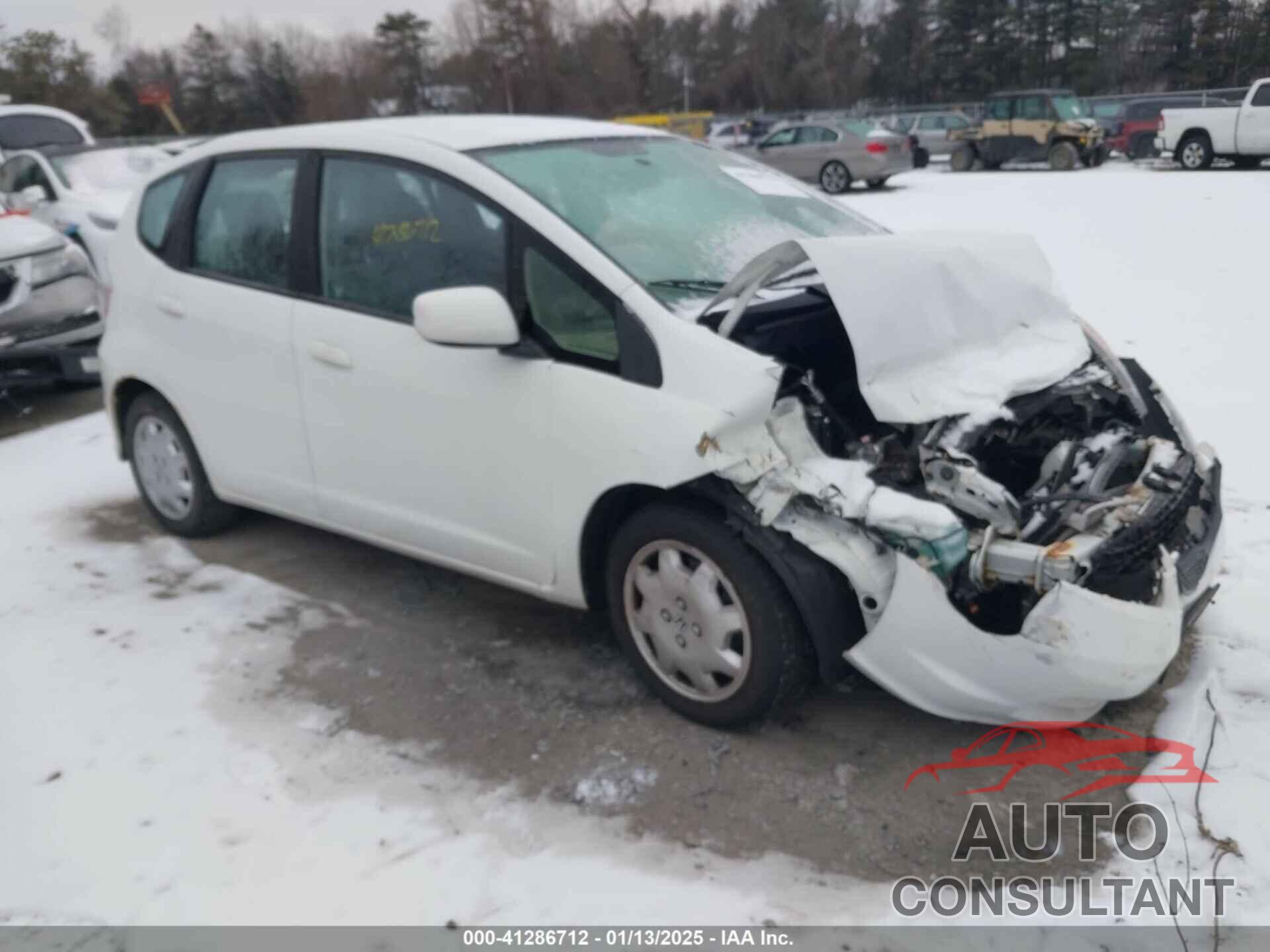 HONDA FIT 2013 - JHMGE8H33DC075341