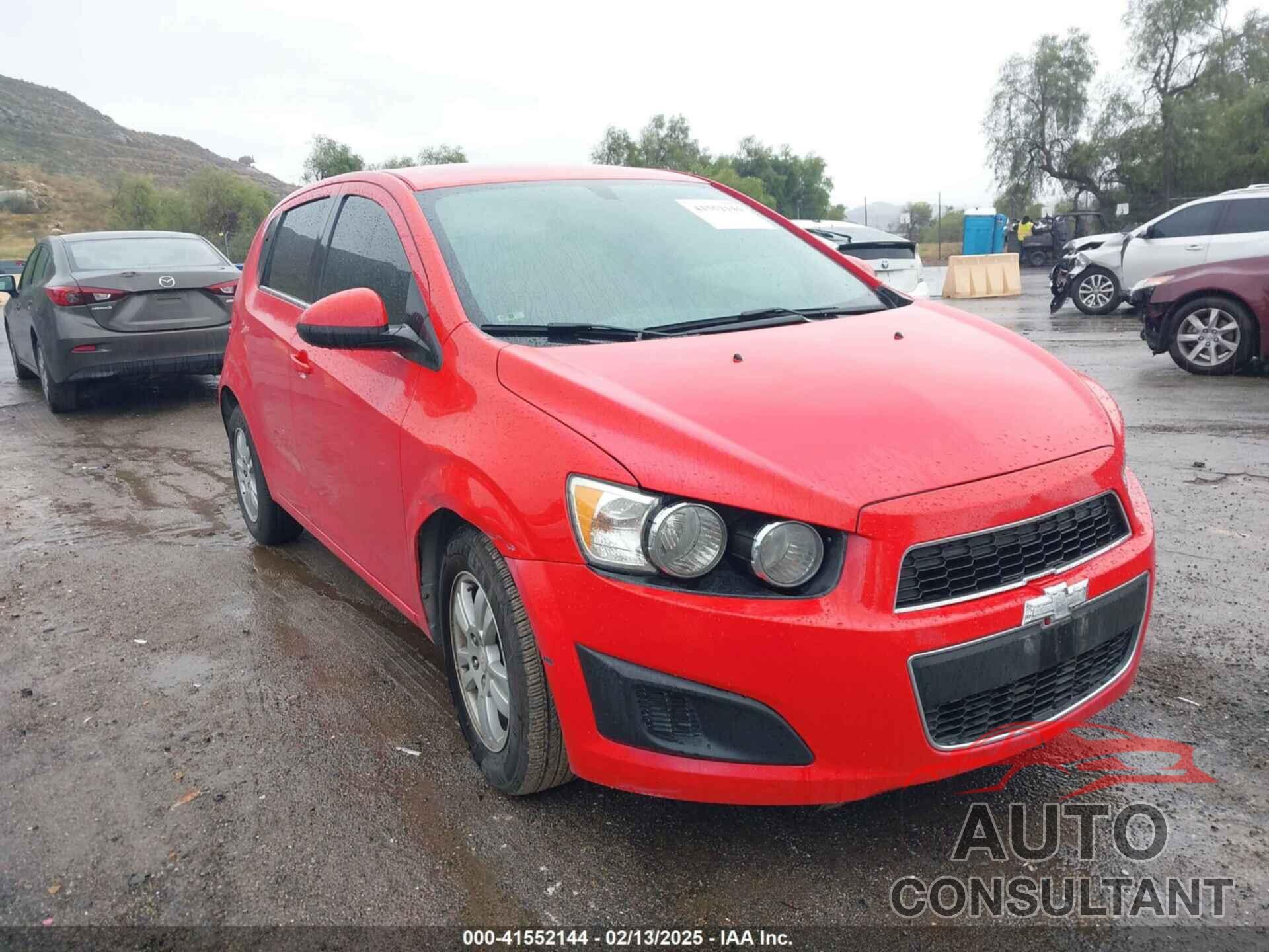 CHEVROLET SONIC 2016 - 1G1JC6SH6G4126943