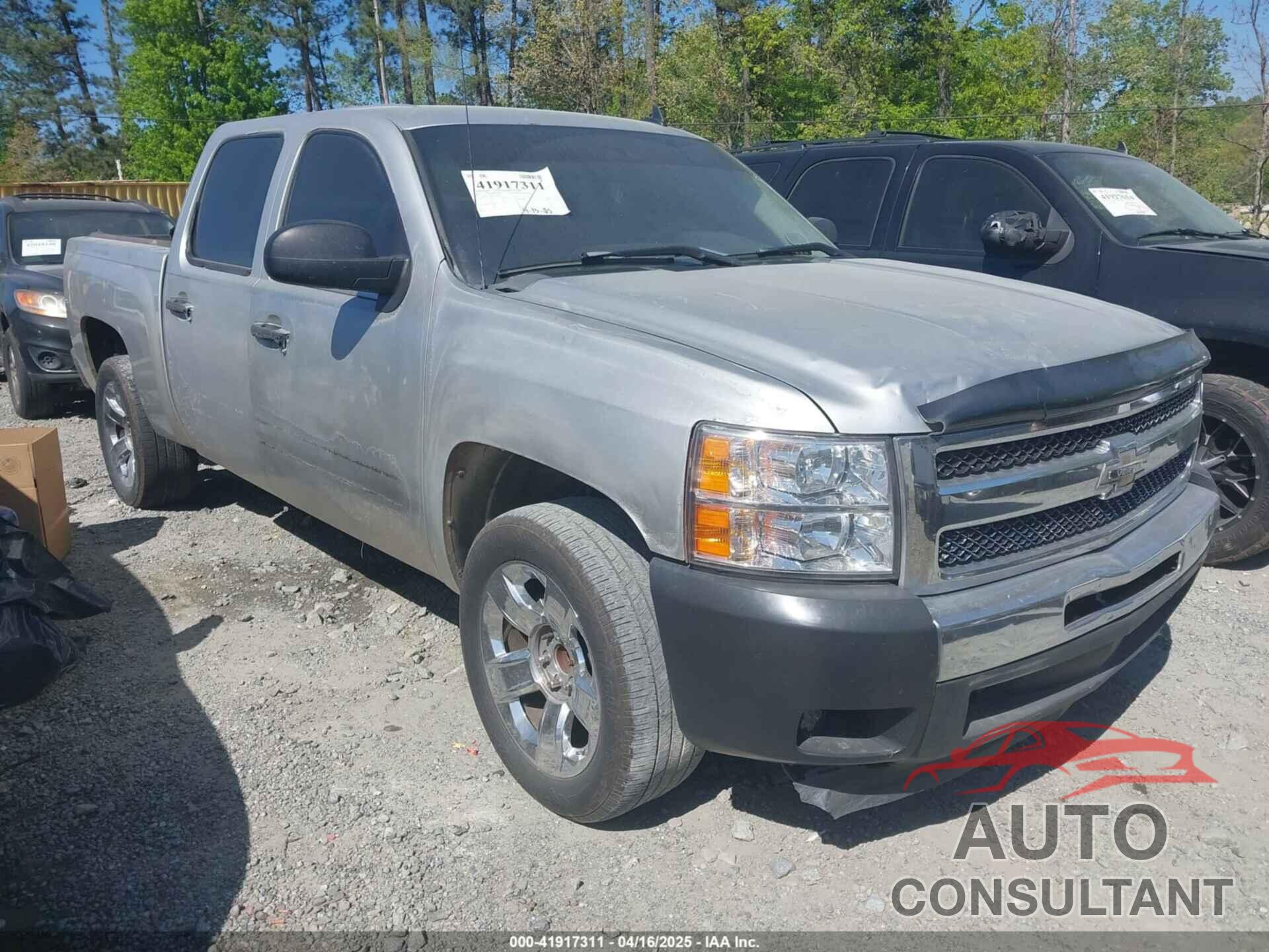 CHEVROLET SILVERADO 1500 2010 - 3GCRCSE04AG106550
