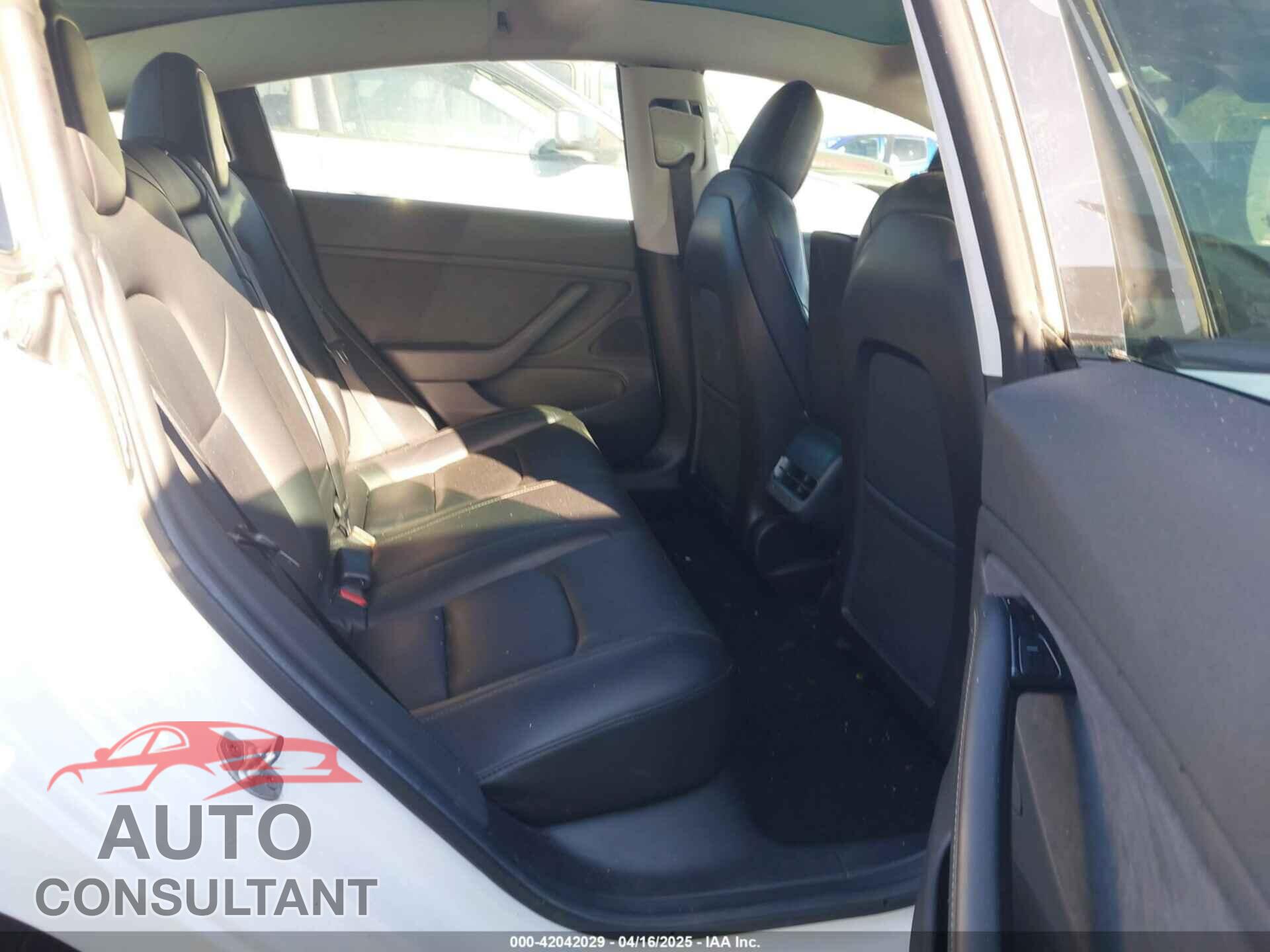 TESLA MODEL 3 2019 - 5YJ3E1EAXKF412257
