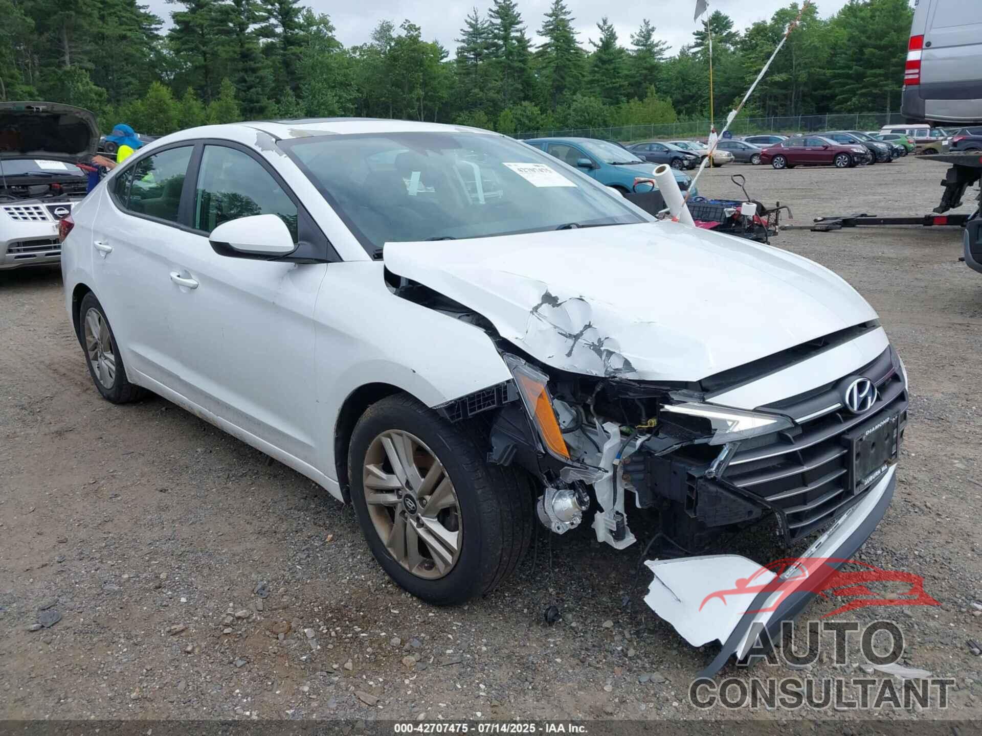 HYUNDAI ELANTRA 2019 - 5NPD84LF2KH494241