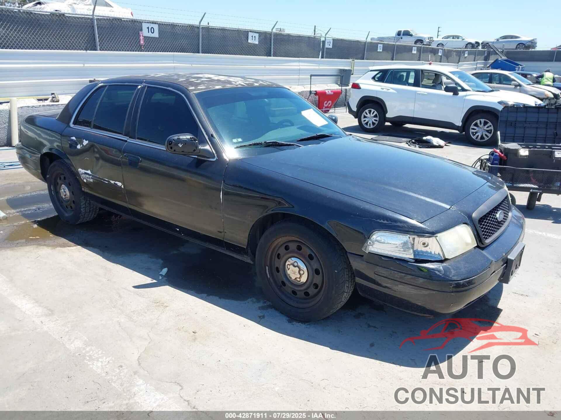 FORD CROWN VICTORIA 2011 - 2FABP7BV4BX176064