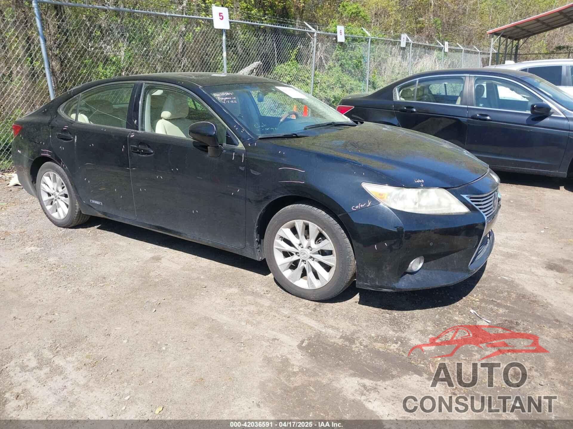 LEXUS ES 300H 2013 - JTHBW1GG7D2011330