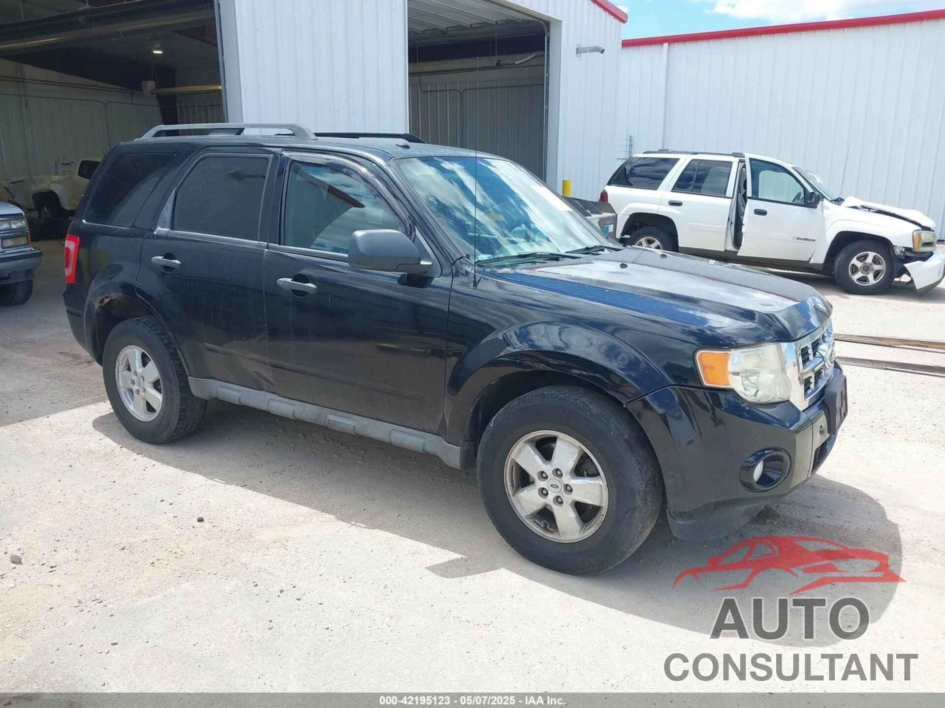 FORD ESCAPE 2009 - 1FMCU93G79KC20599