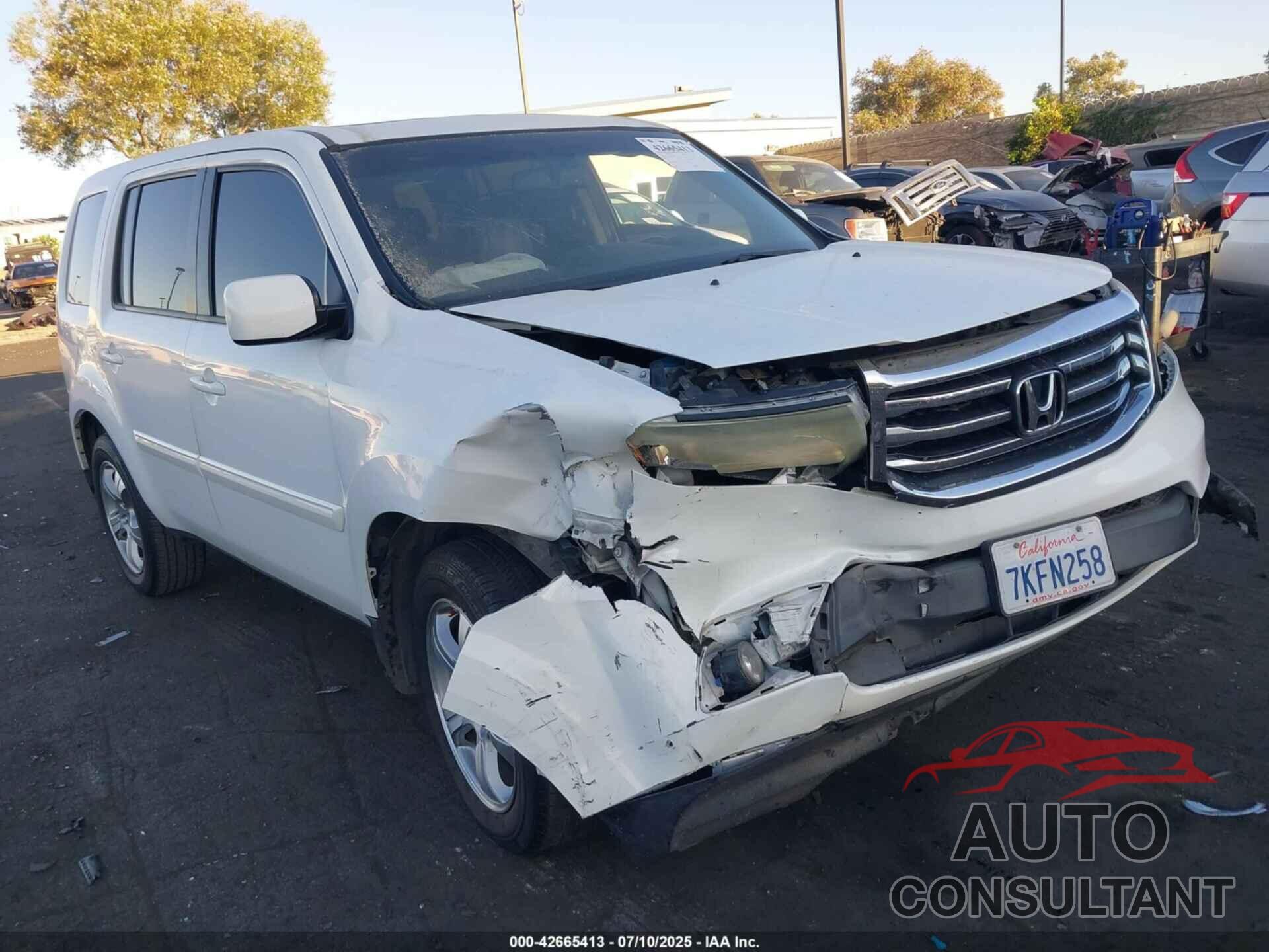 HONDA PILOT 2015 - 5FNYF3H74FB025689