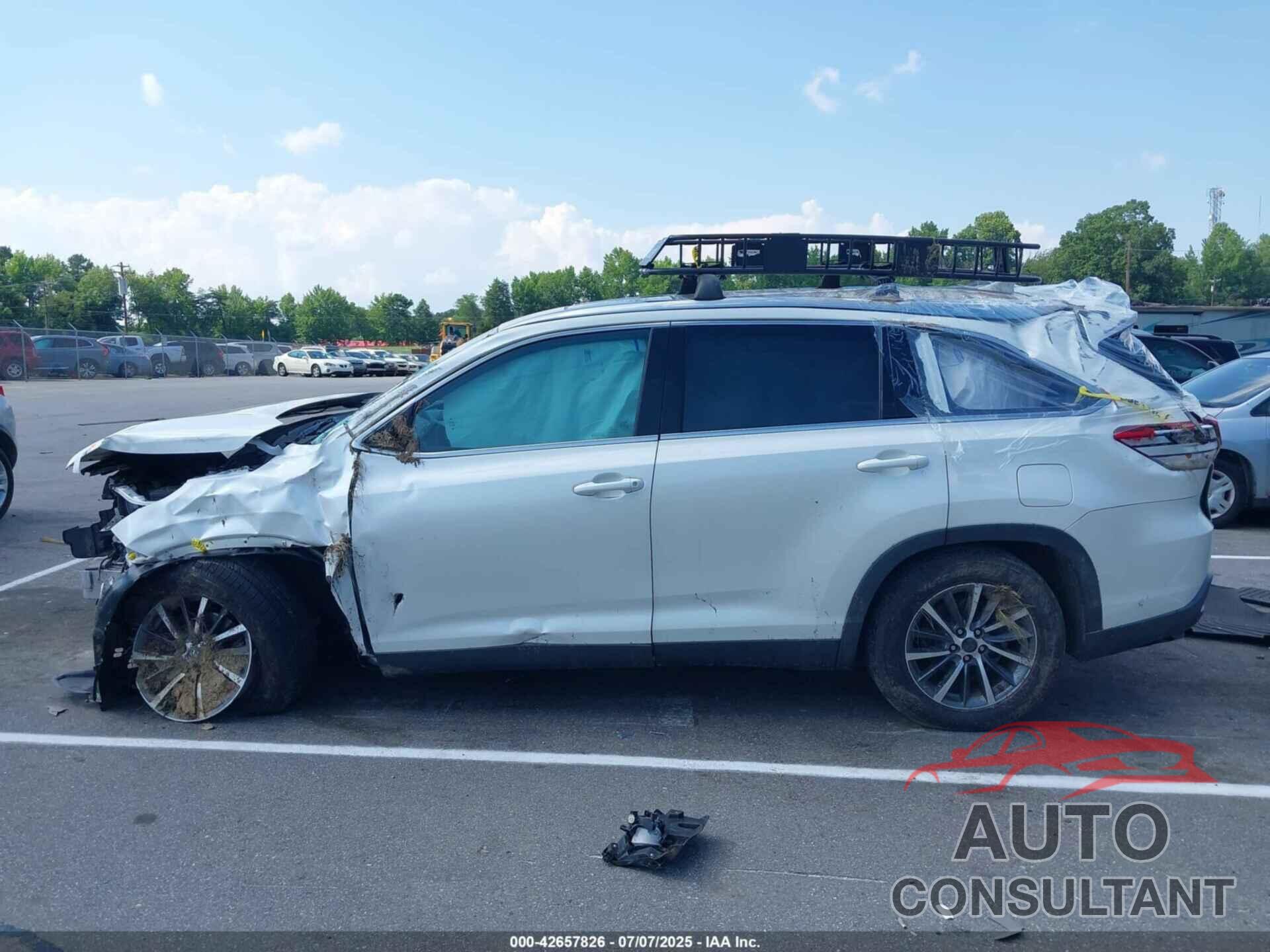 TOYOTA HIGHLANDER 2019 - 5TDKZRFH8KS347575