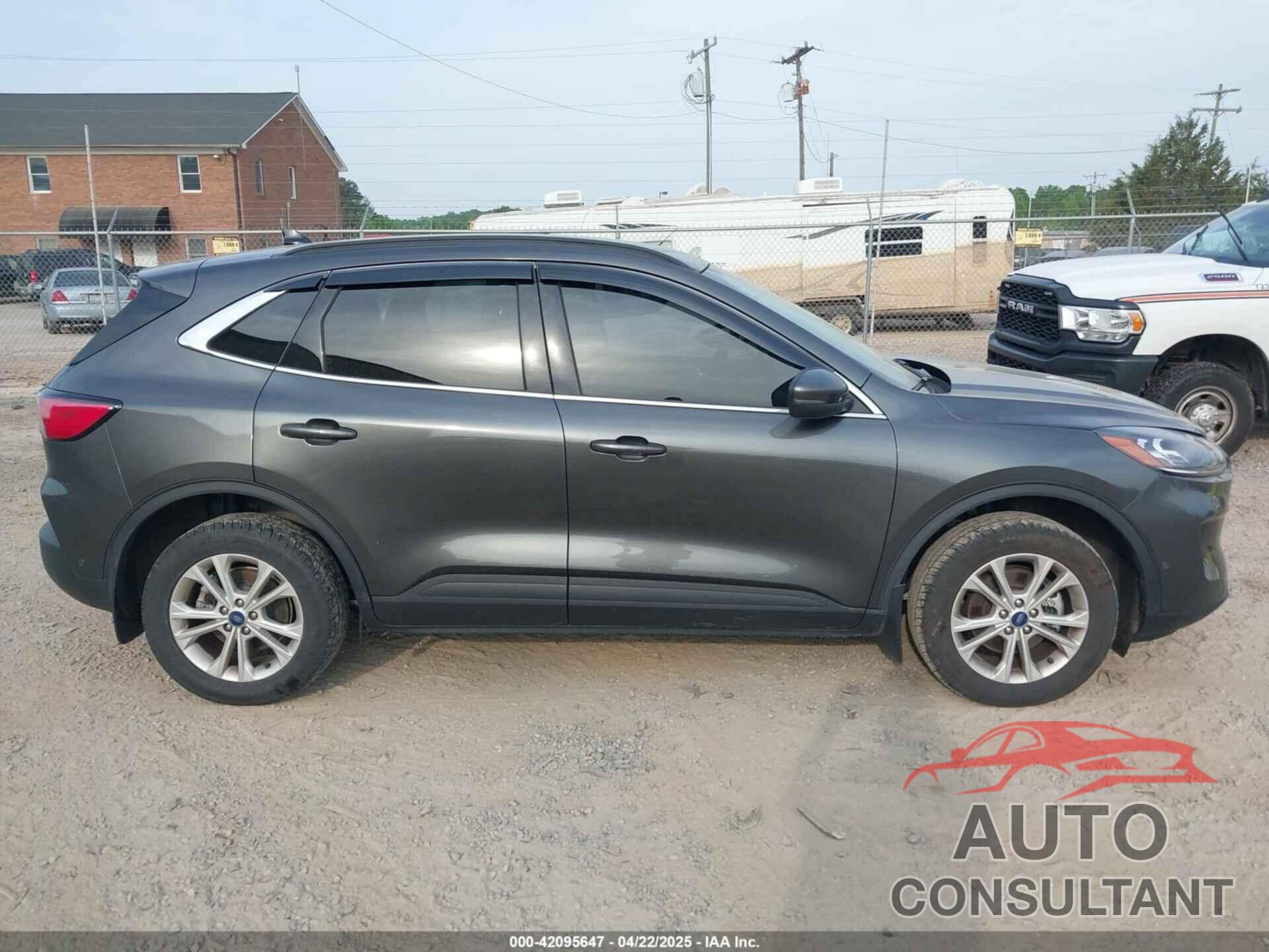 FORD ESCAPE 2020 - 1FMCU9J91LUA21970